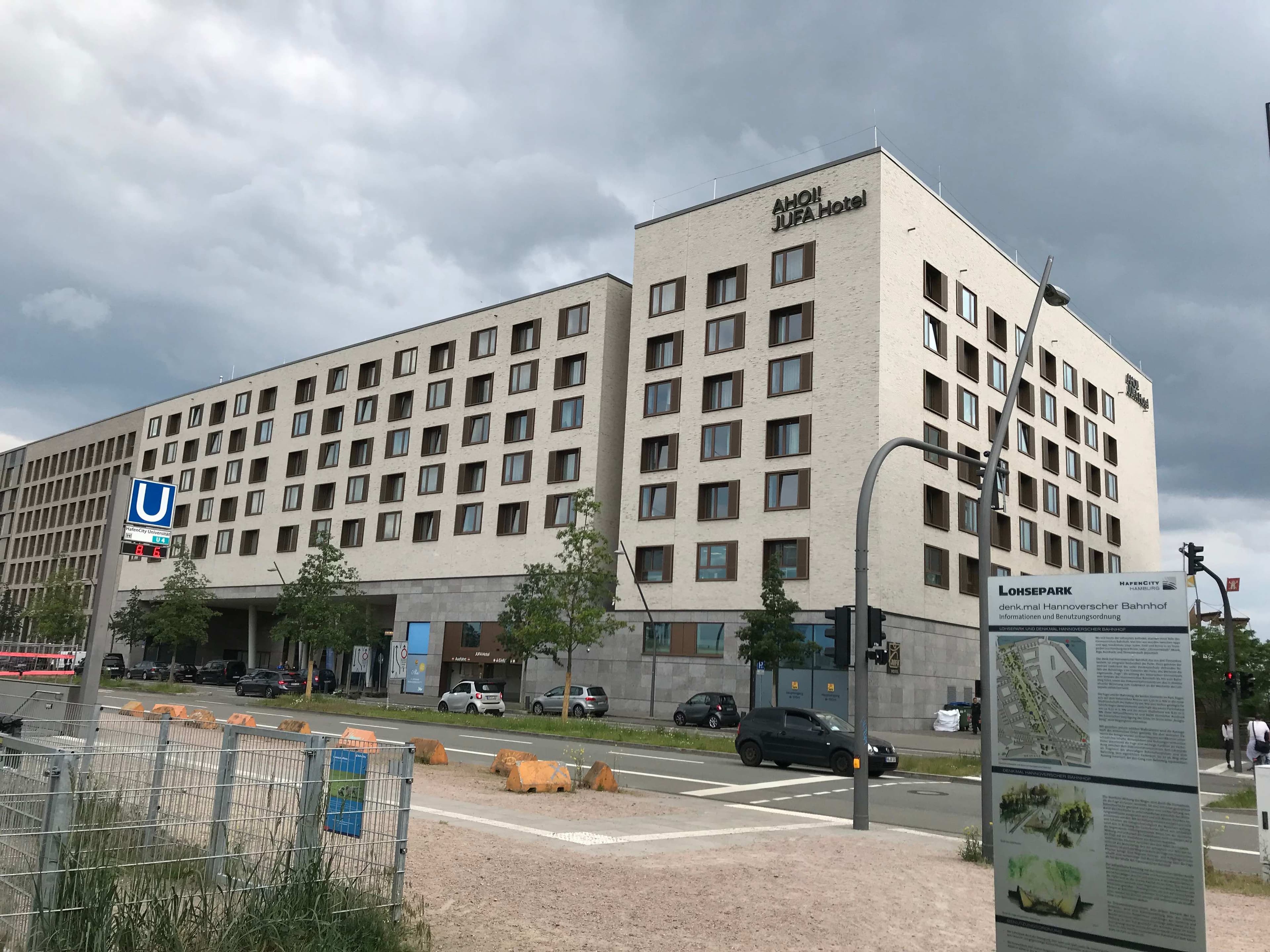 JUFA Hotel Hamburg HafenCity Ansicht 2