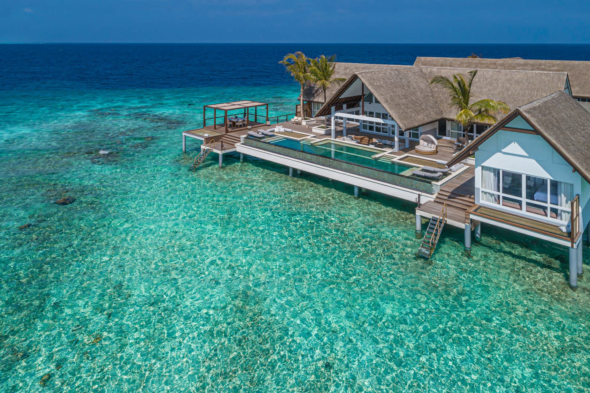 Four Seasons Resort Maldives at Landaa Giraavaru Ansicht 3