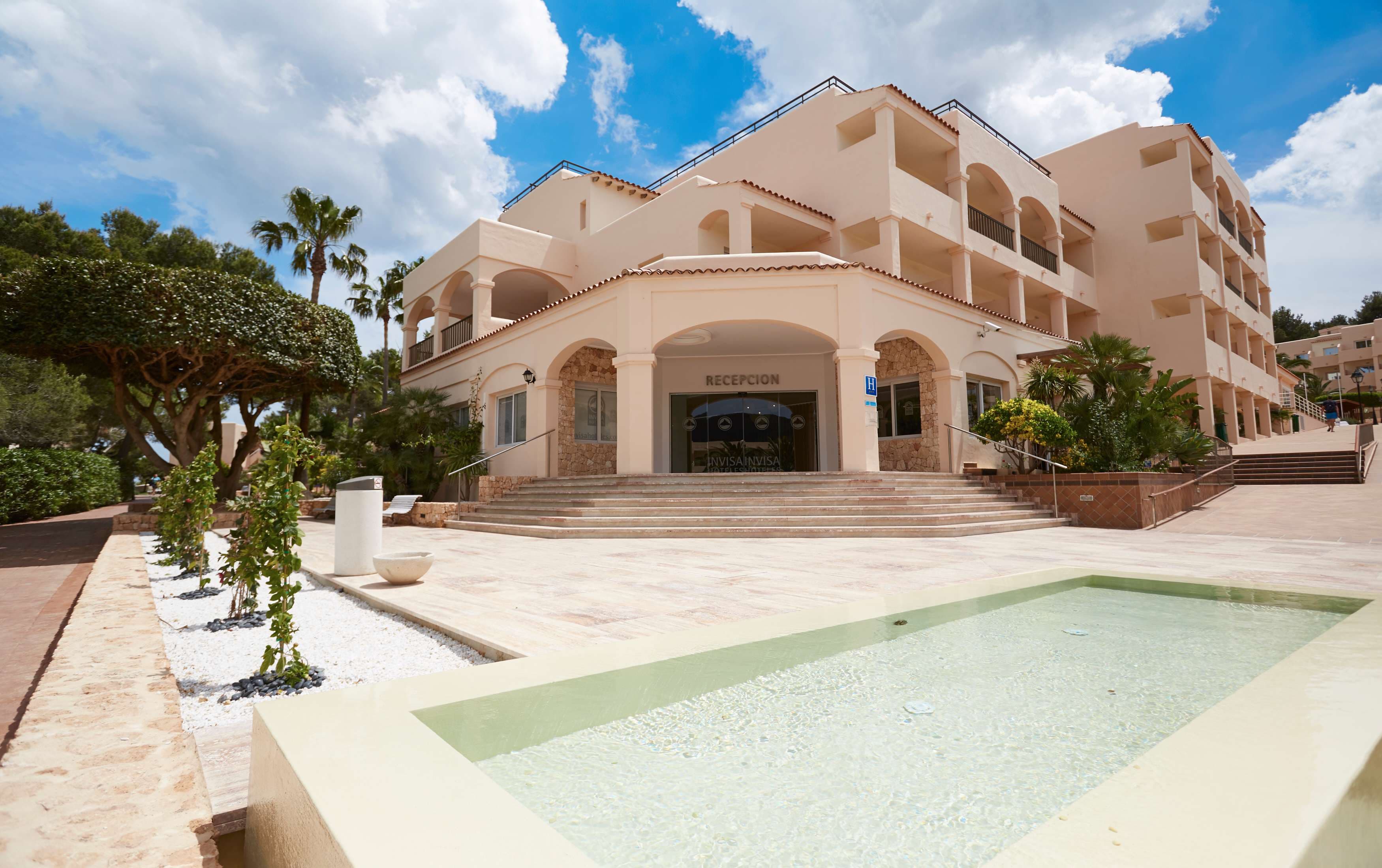 Invisa Figueral Resort Cala Blanca Ansicht 2