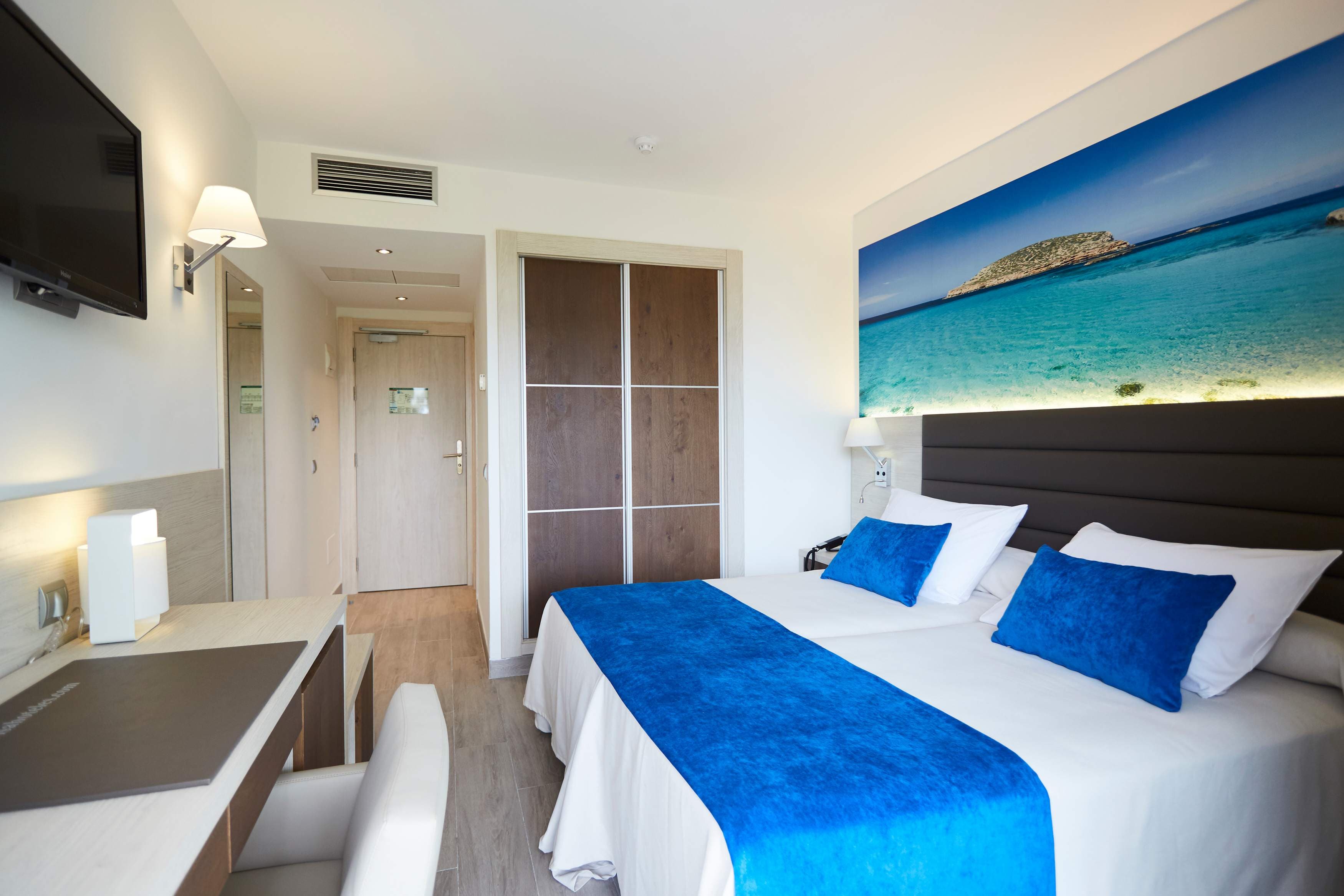 Invisa Figueral Resort Cala Blanca Ansicht 4