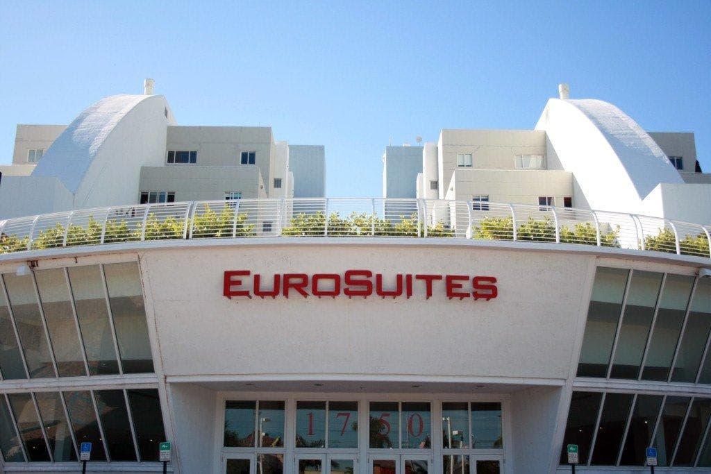 Nuvo Suites Hotel