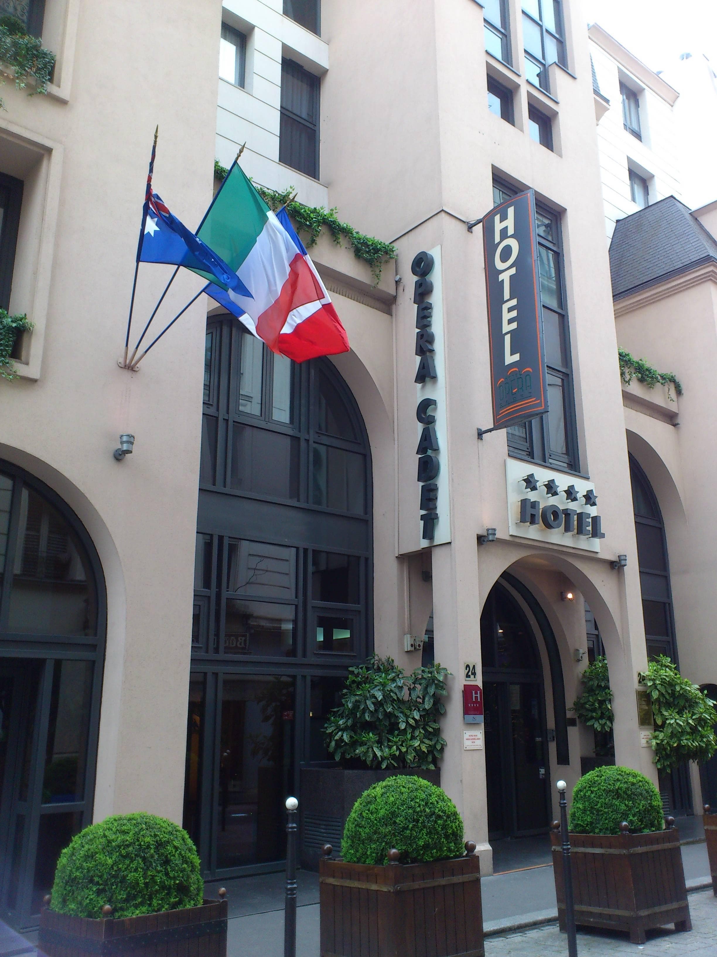 Hotel Opera Cadet Ansicht 2