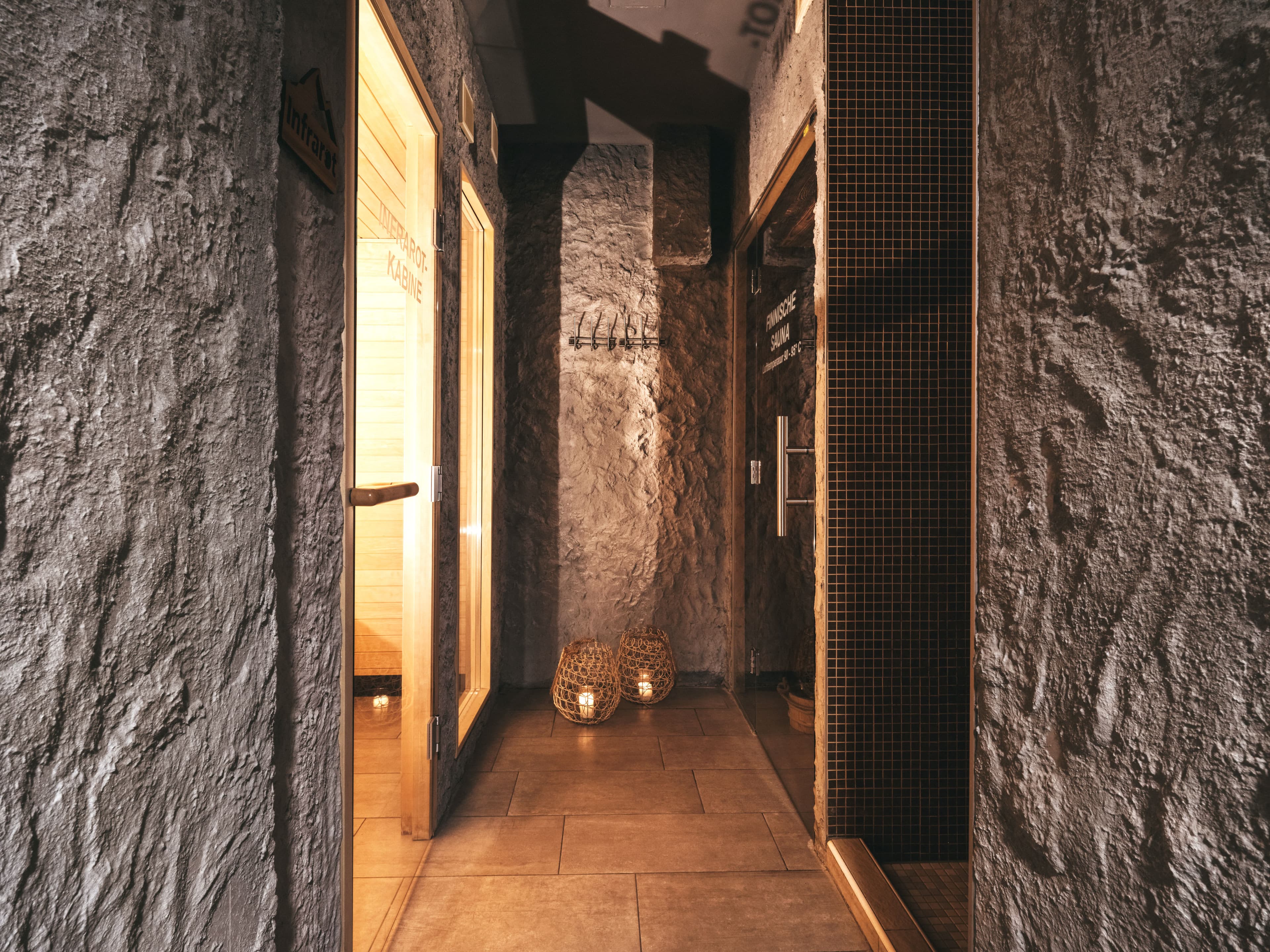 Hotel Victoriya Ansicht 9