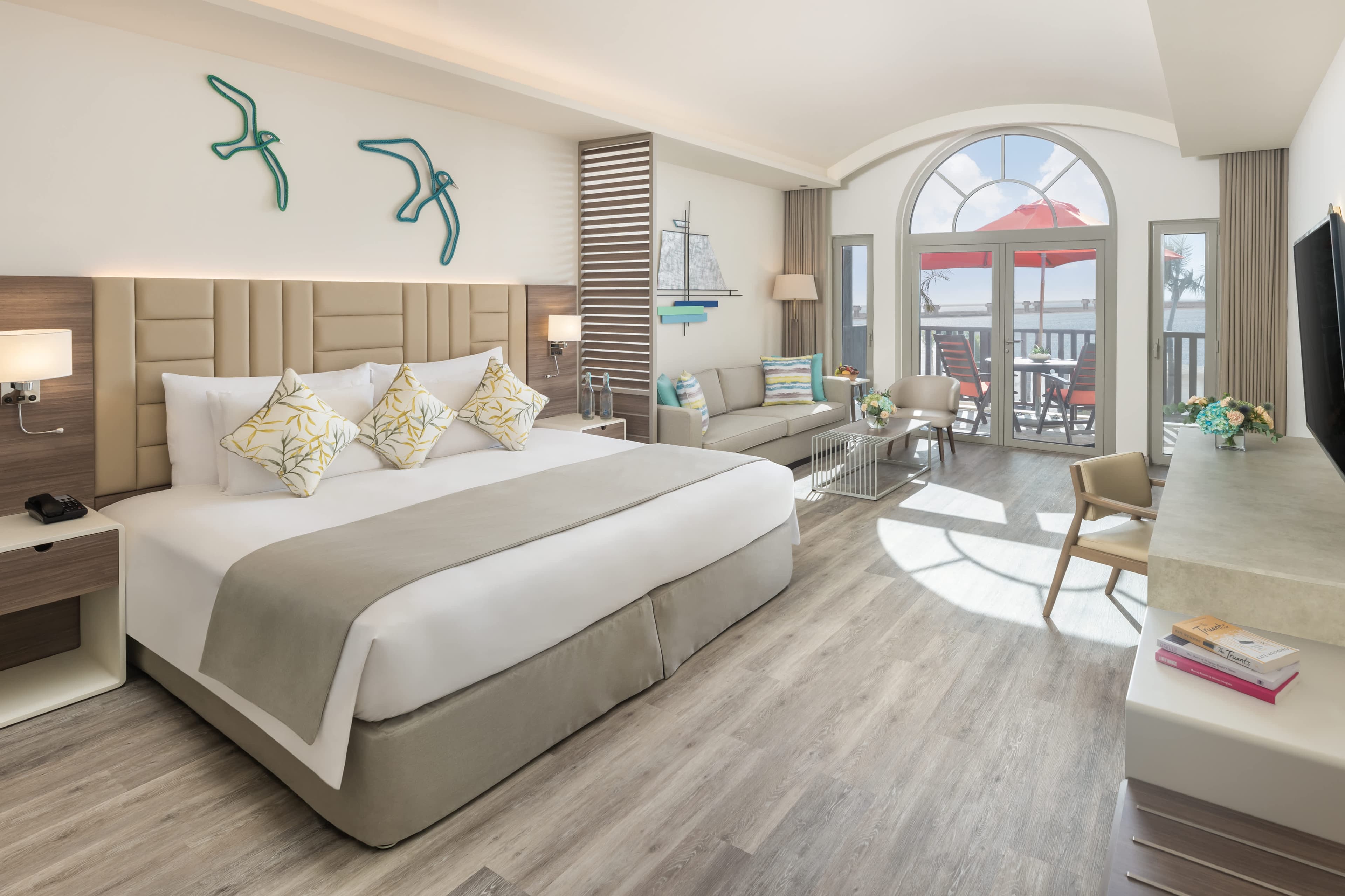 JA Palm Tree Court Ansicht 4