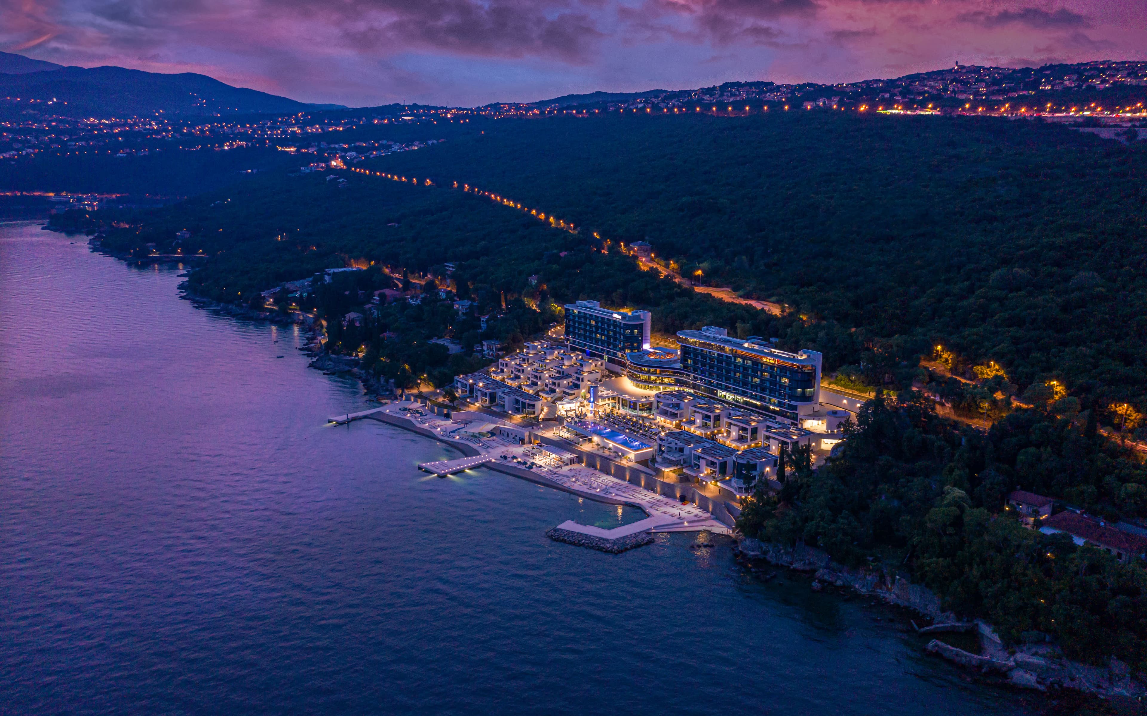 Hilton Rijeka Costabella Beach Resort And Spa Ansicht 2