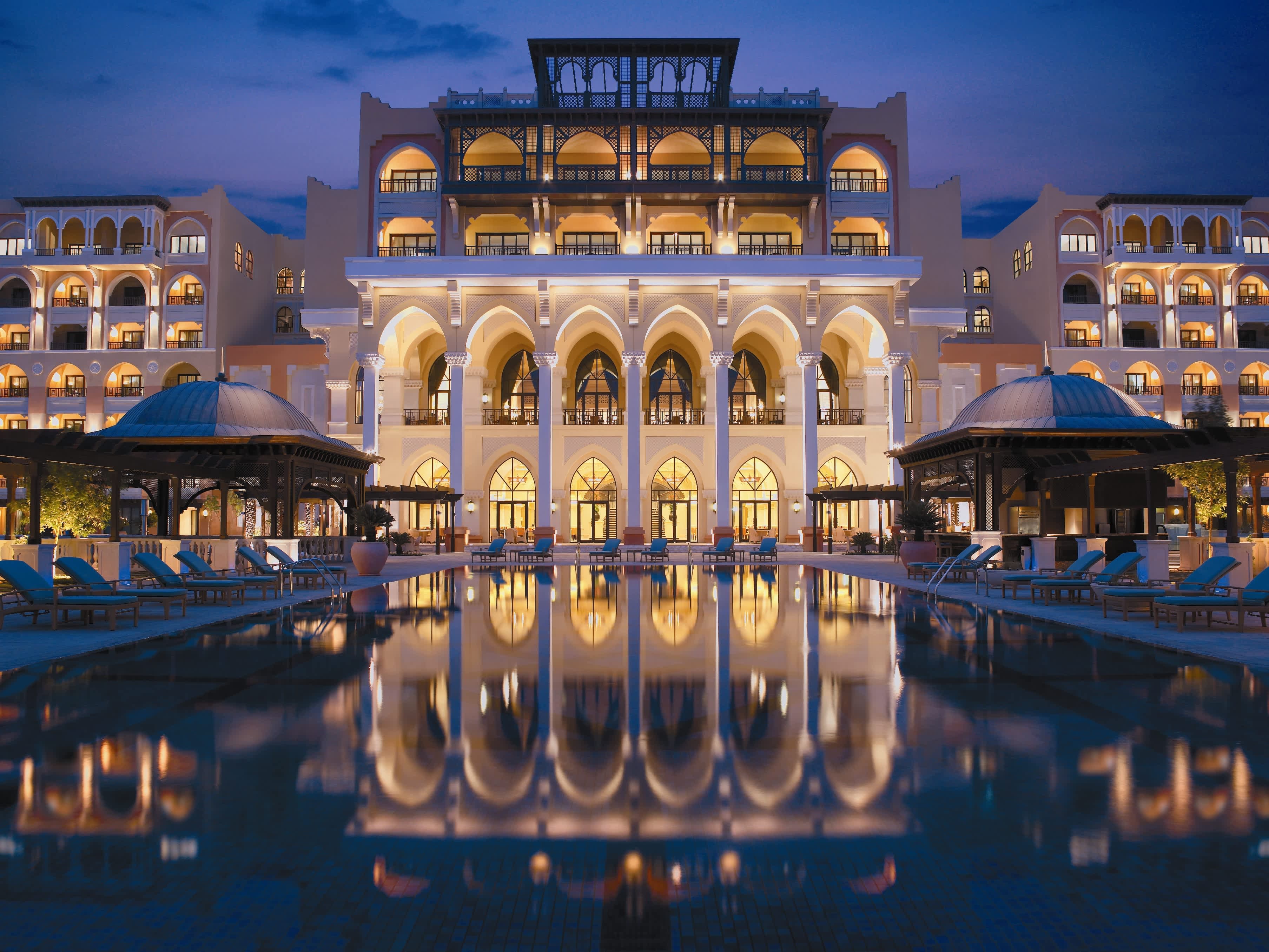Shangri-La Hotel Qaryat Al Beri Ansicht 2