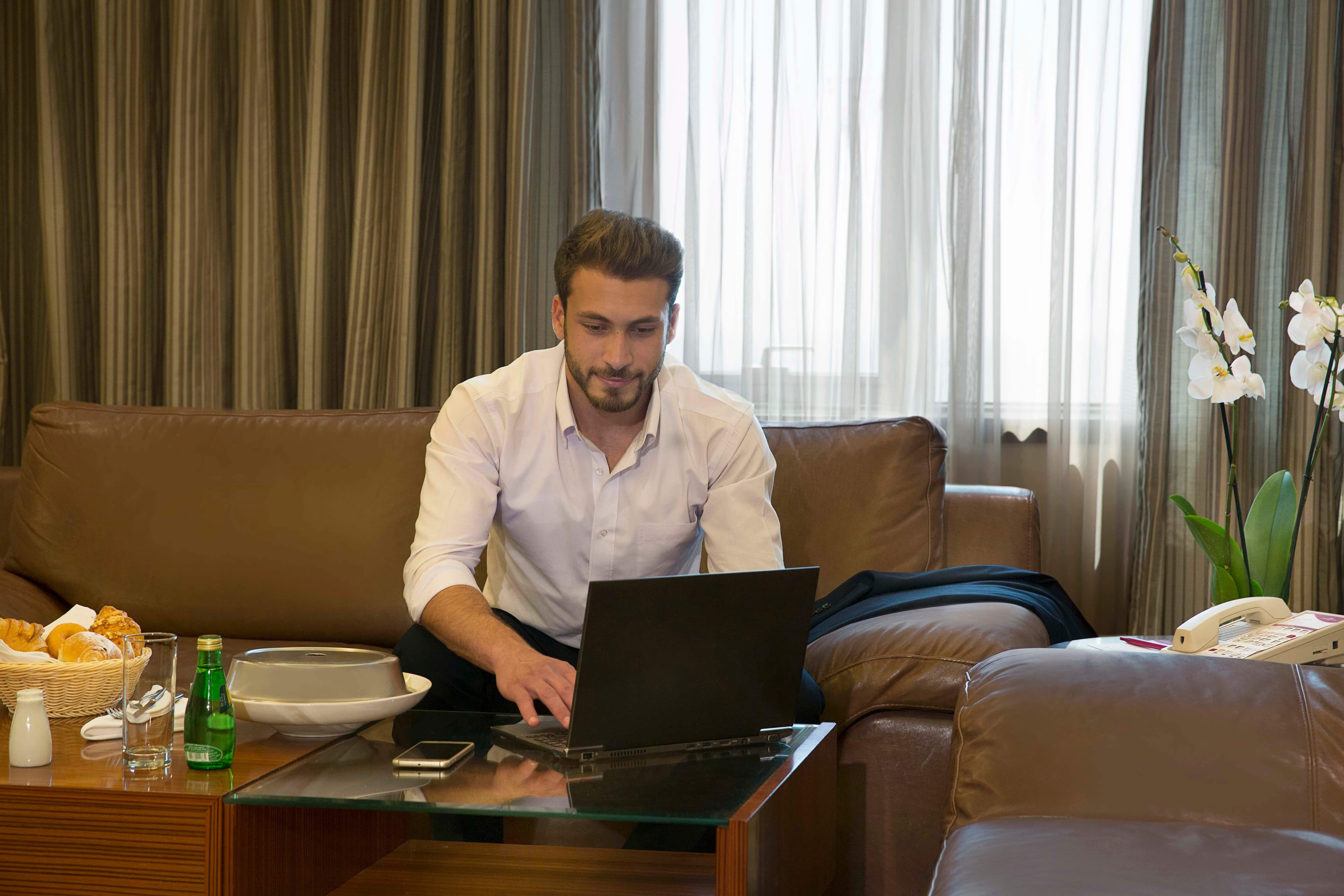 Hotel Crowne Plaza Amman Ansicht 4