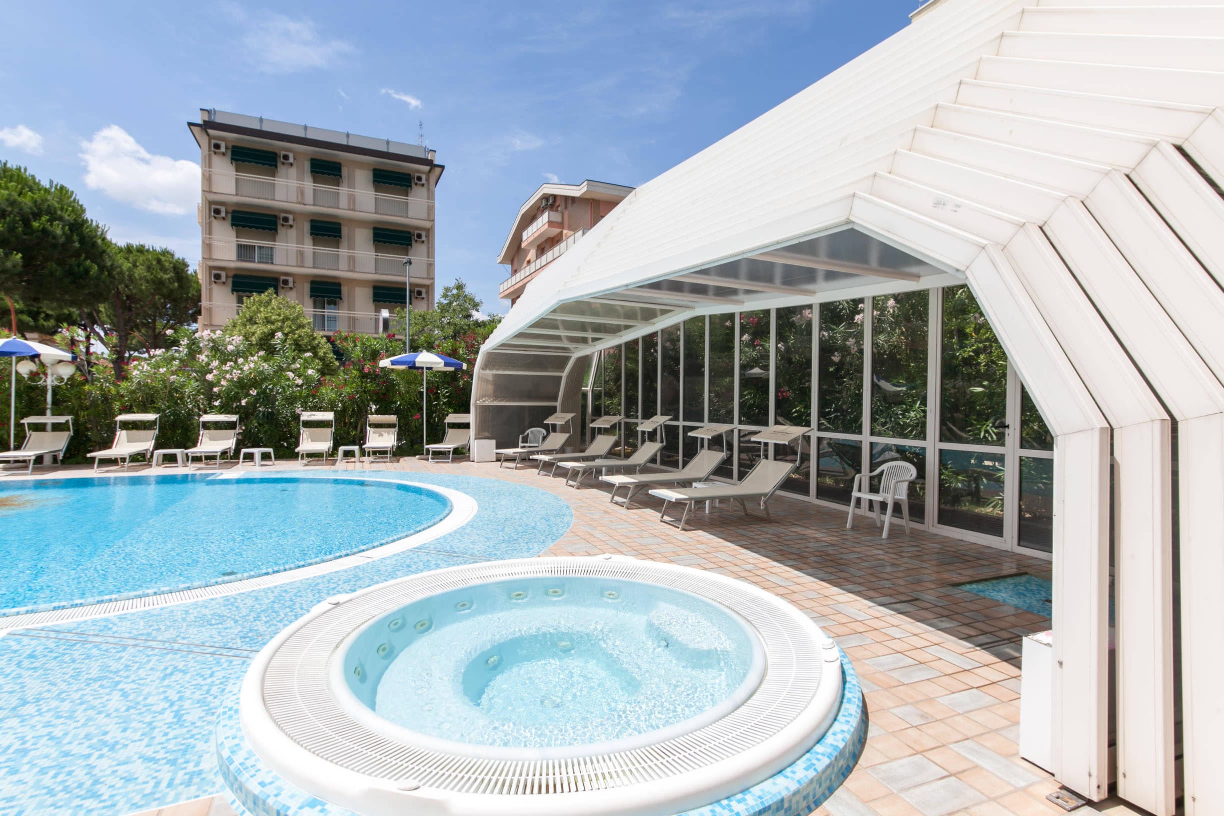 Hotel Universal Ansicht 8