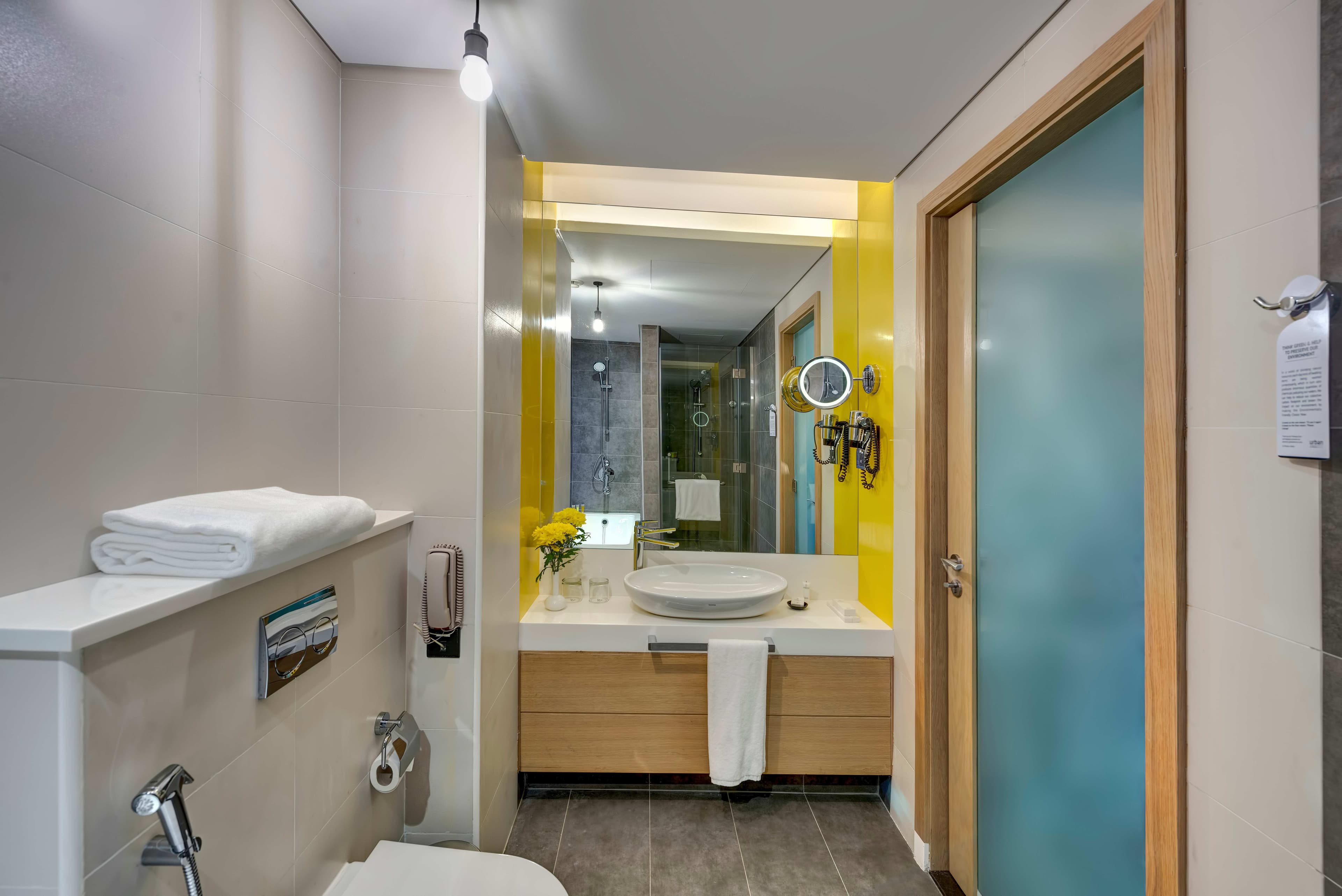 URBAN Al Khoory Hotel Ansicht 6
