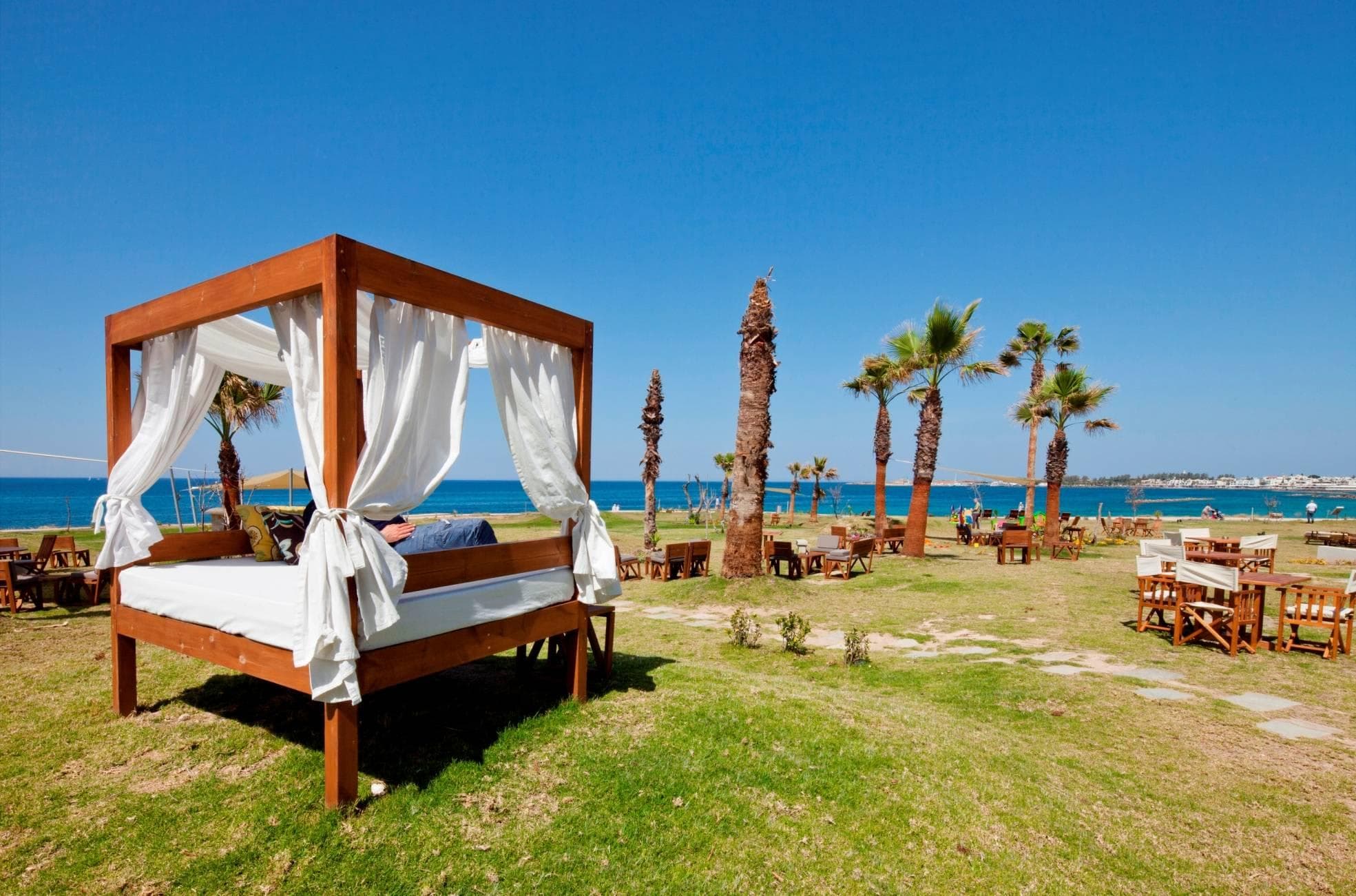 Amphora Hotel & Suites Ansicht 6