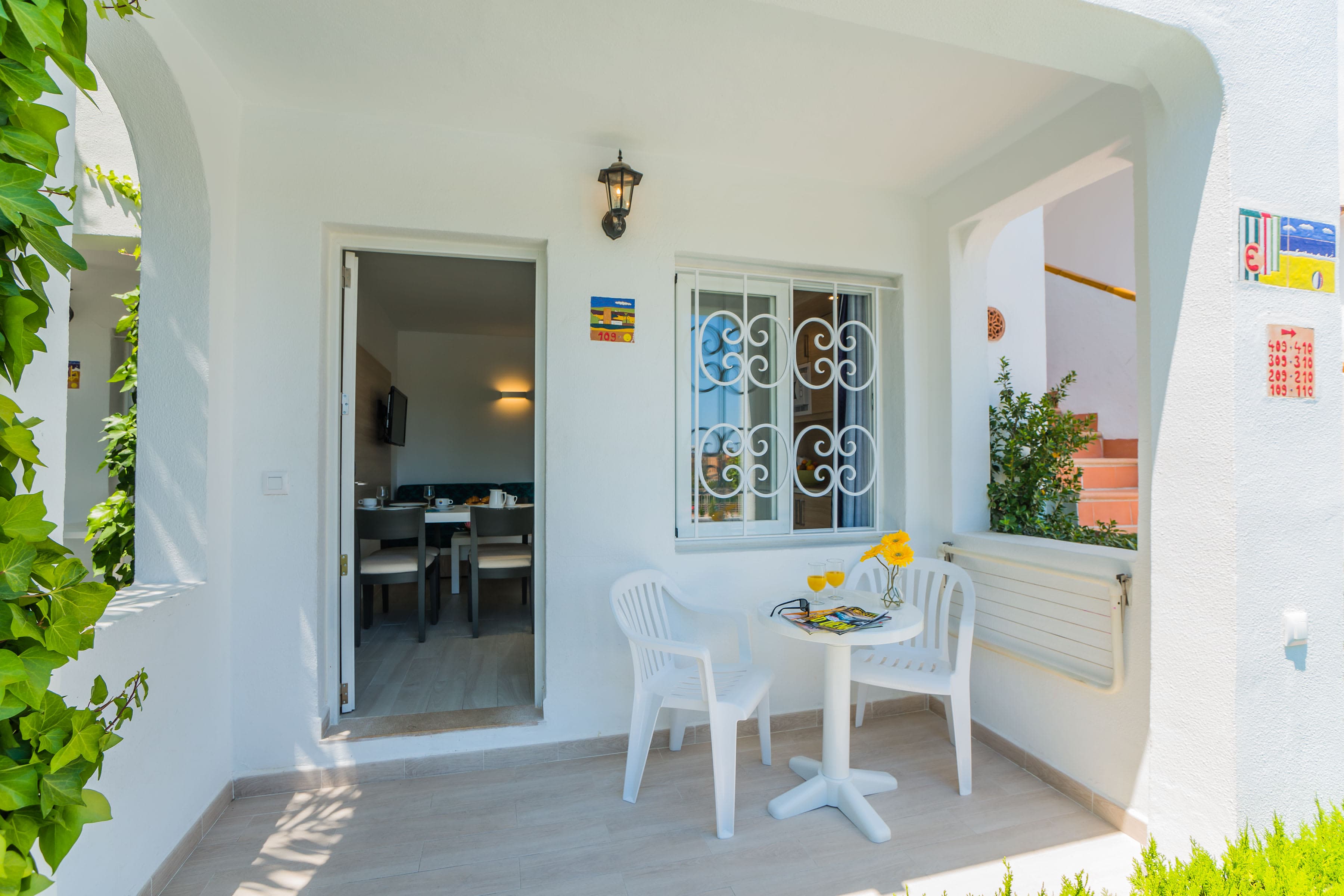 Hotel Holiday Center Ansicht 5