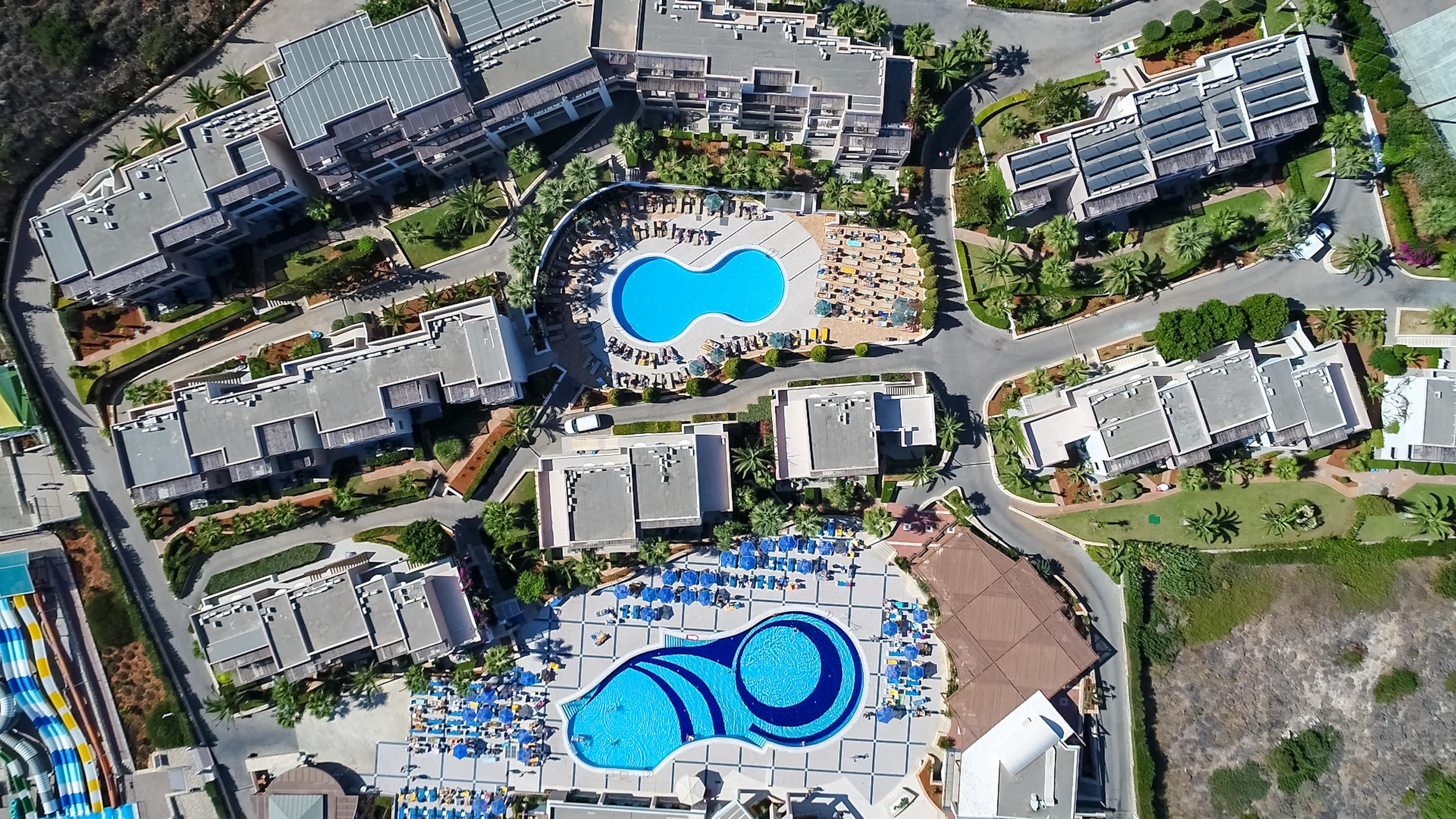 Grand Hotel Holiday Resort Ansicht 3