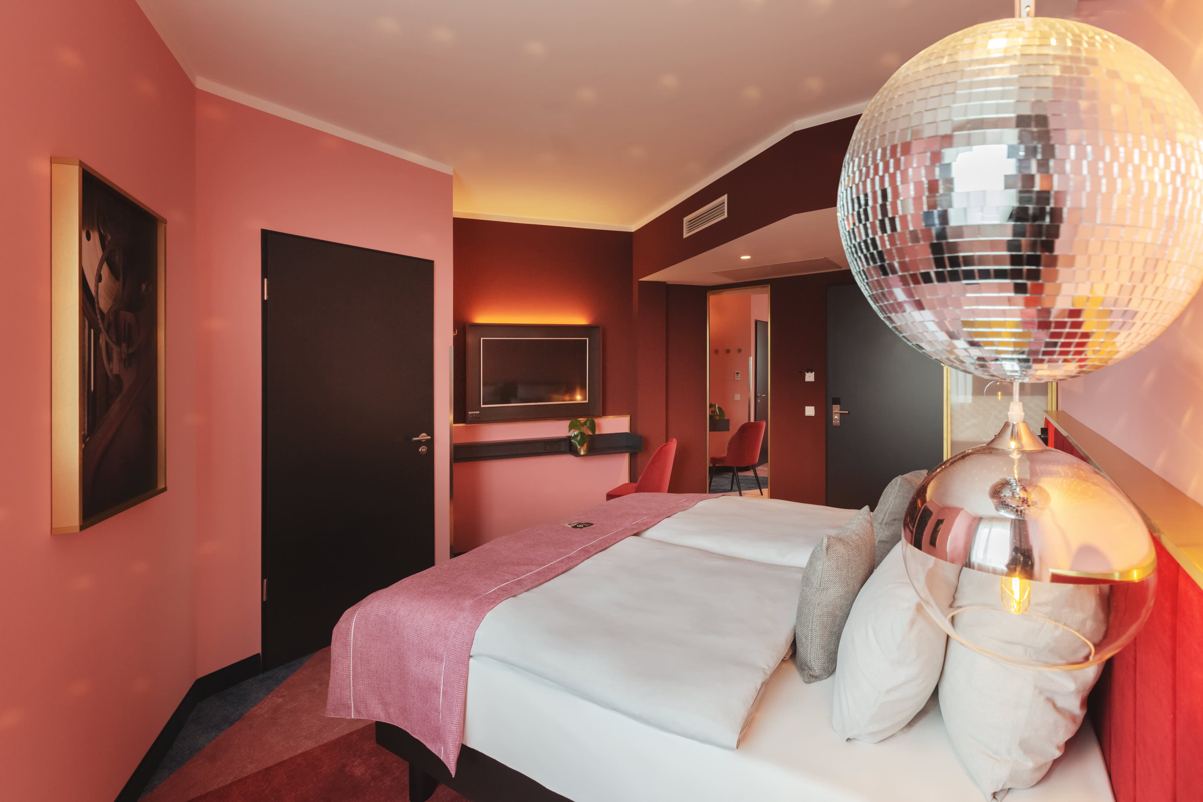 Holiday Inn - the niu, Loco Munich North Ansicht 4