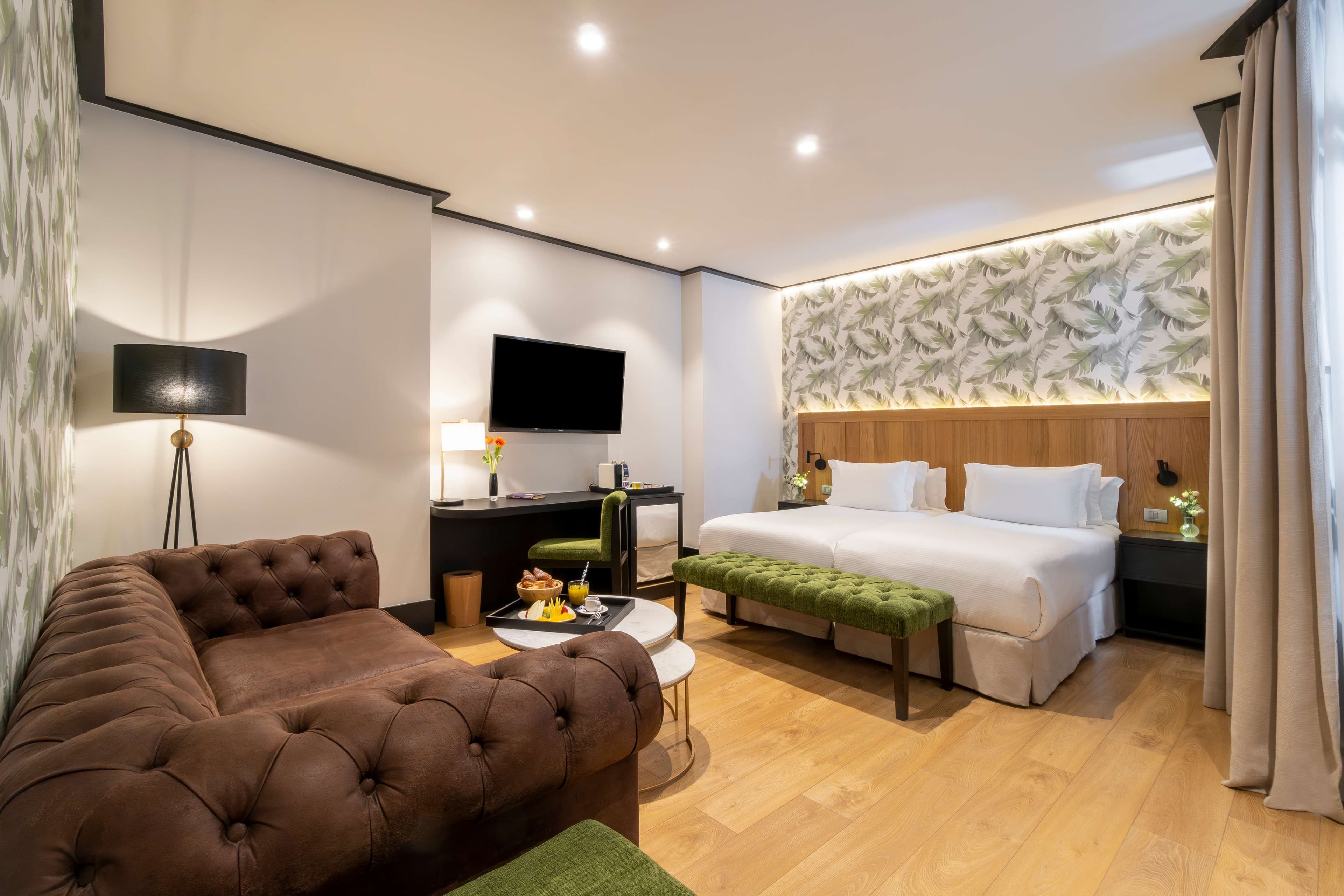 H10 Puerta de Alcalá Ansicht 7