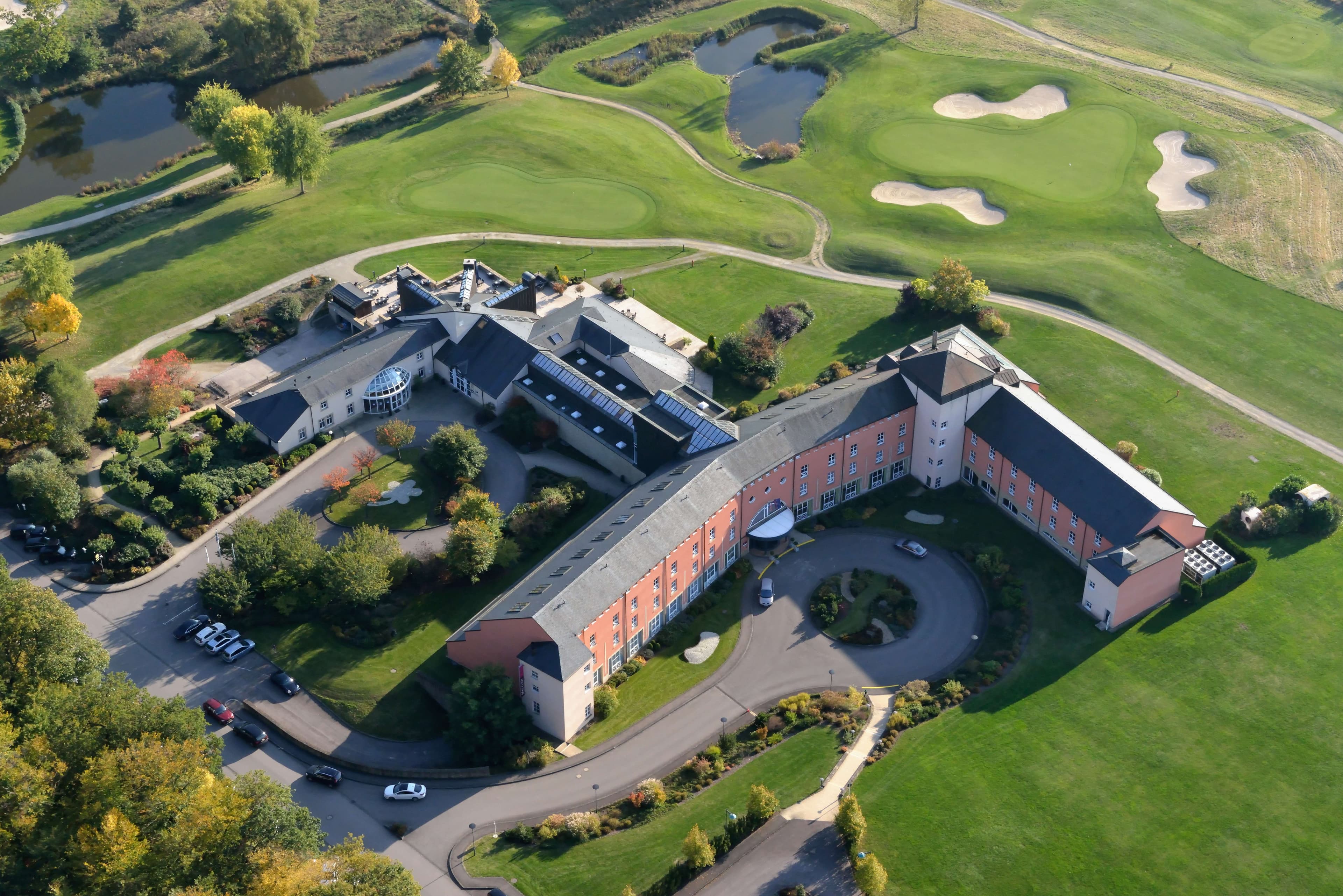 Hotel Mercure Luxemburg Kikuoka Golf & Spa Ansicht 2