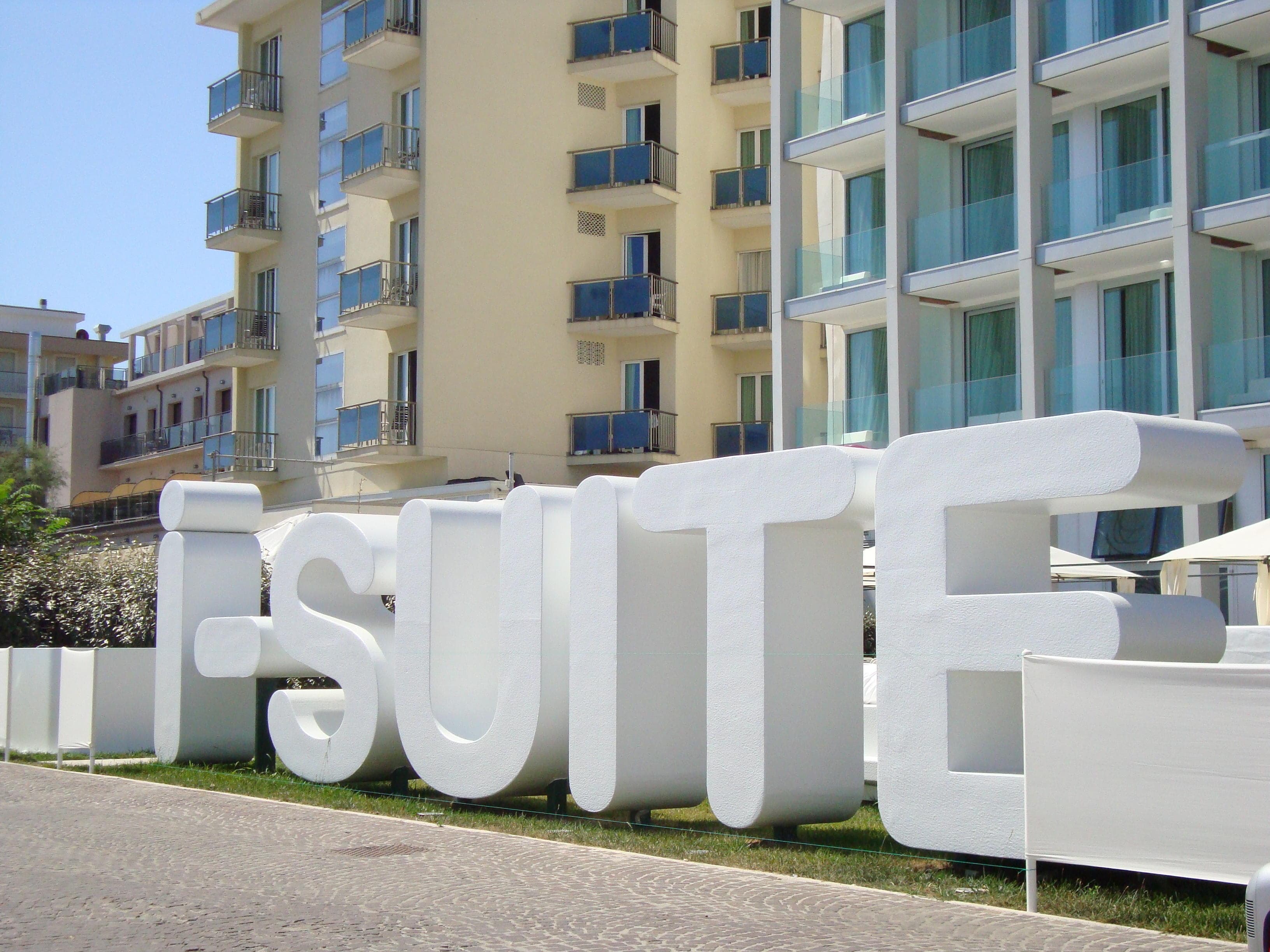 Hotel I-Suite Ansicht 2