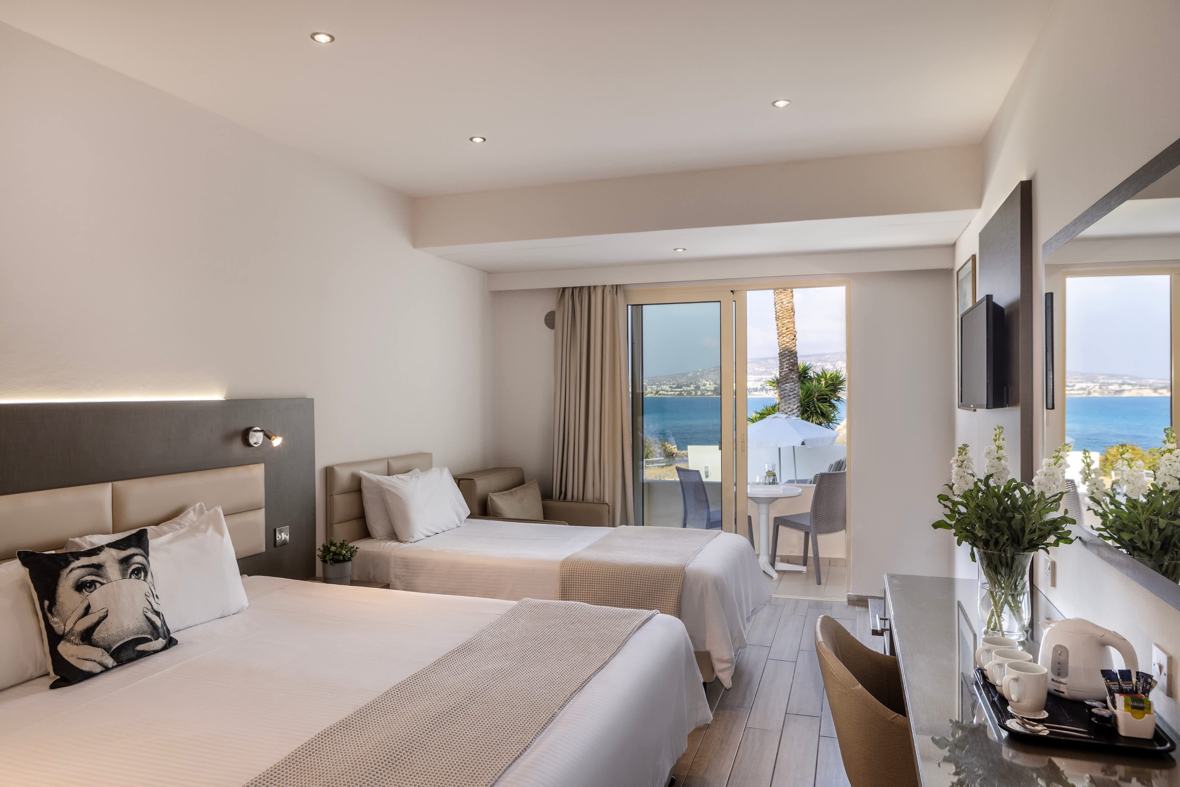 Queen's Bay Hotel Ansicht 5