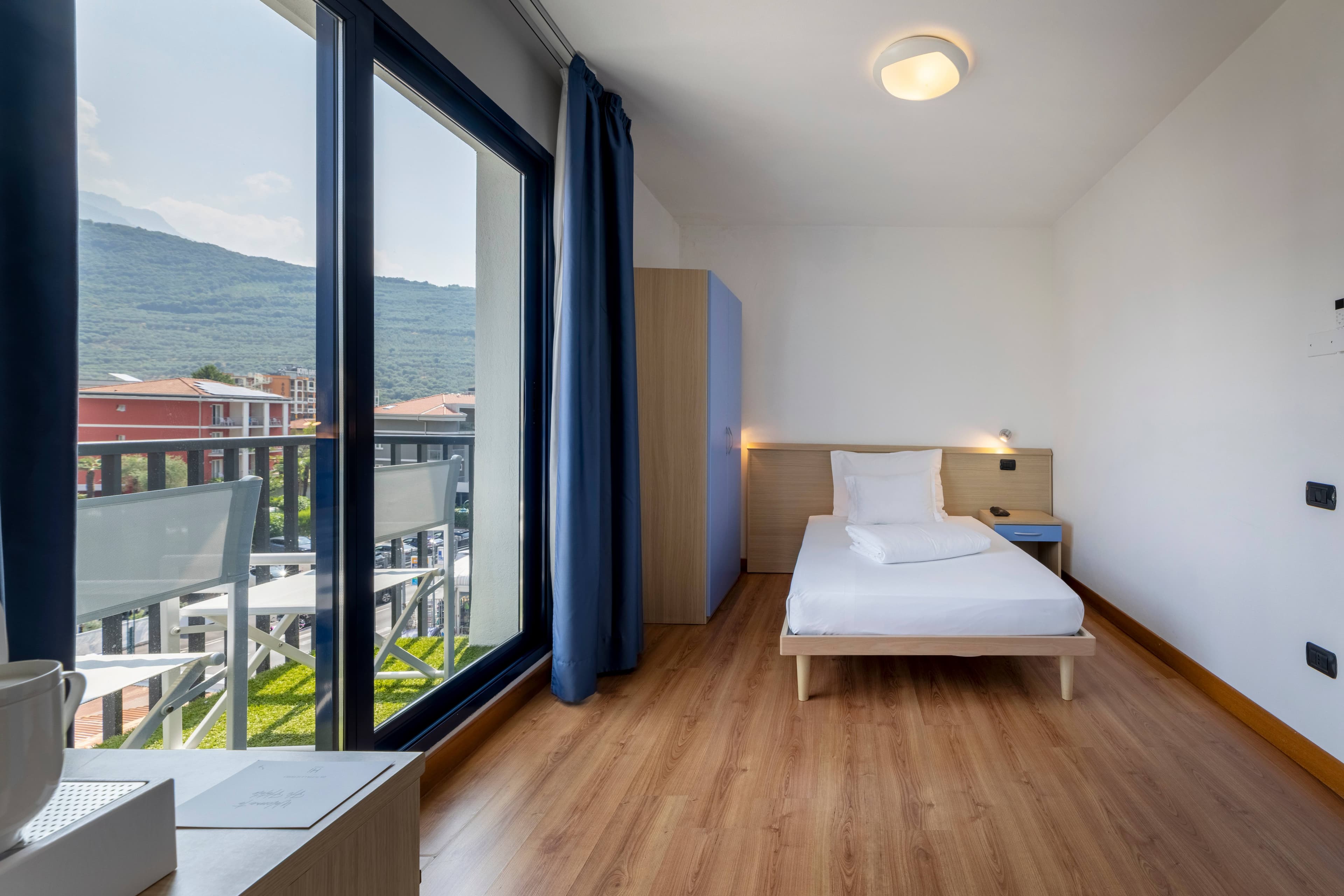Hi Hotels Riva - Lakeview Ansicht 4