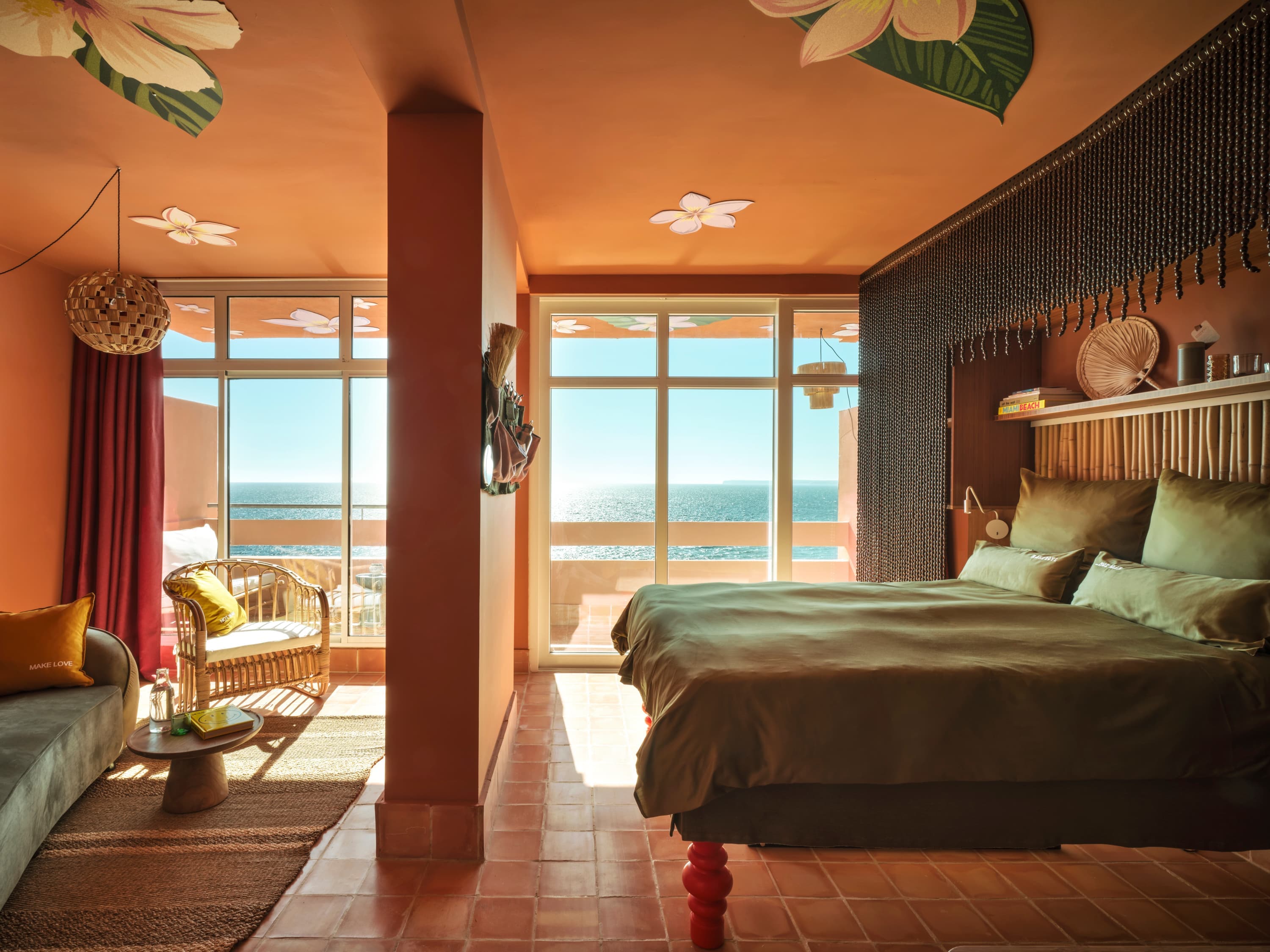 Bikini Island & Mountain Hotel Es Trenc Ansicht 3