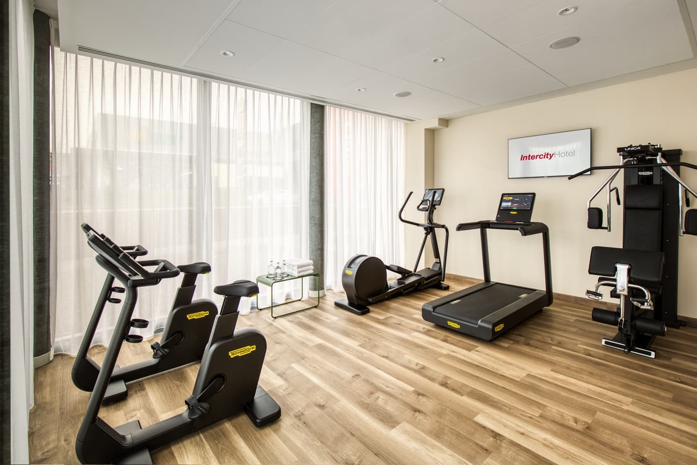 IntercityHotel Zürich Airport Ansicht 10