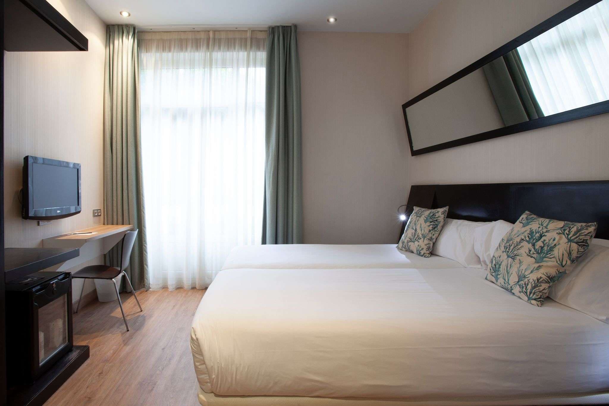 Hotel Petit Palace Ruzafa Ansicht 6