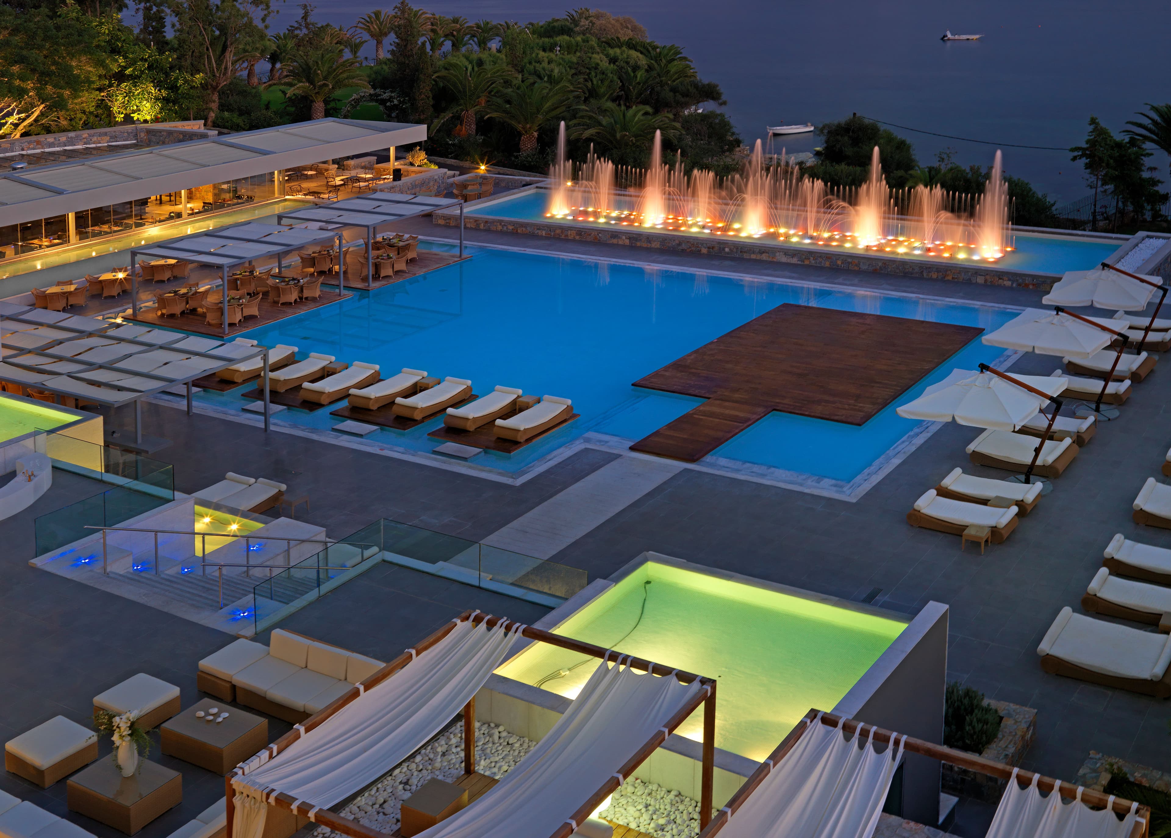 Out Of The Blue Resort & Spa Ansicht 3