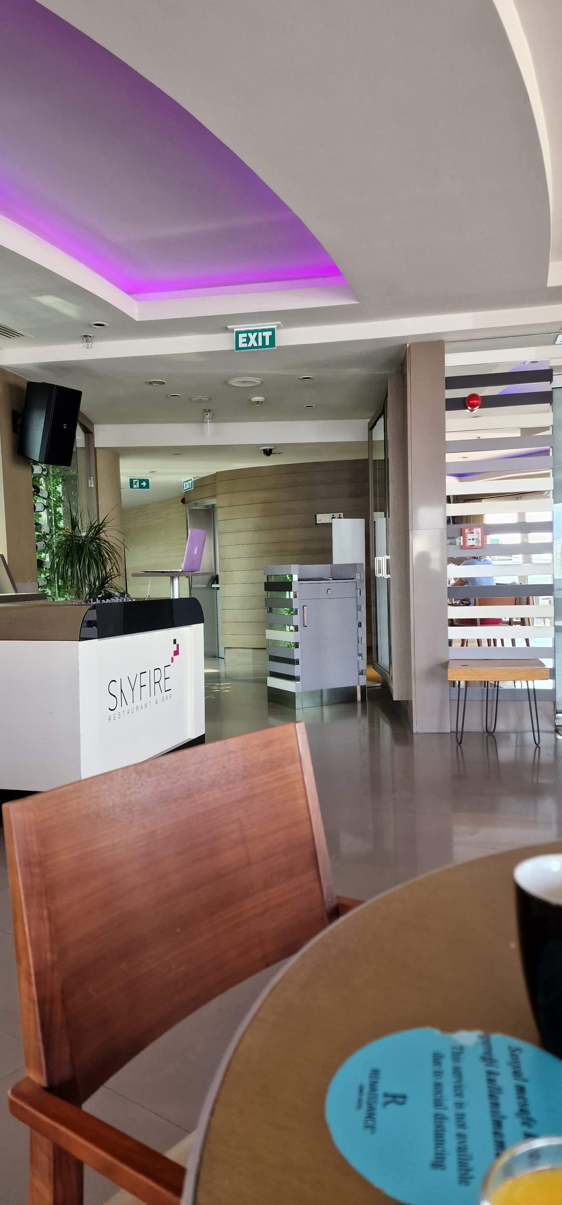 Renaissance Izmir Hotel Ansicht 8