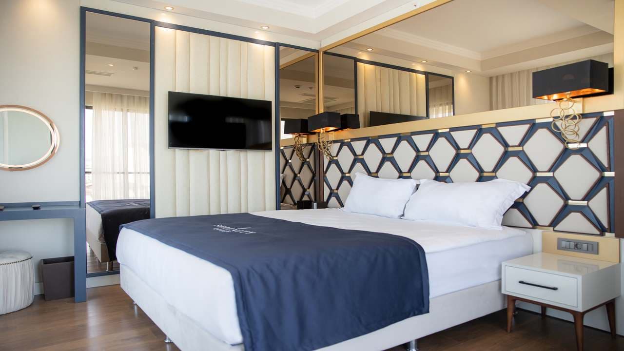 Serenity Queen Hotel Ansicht 5
