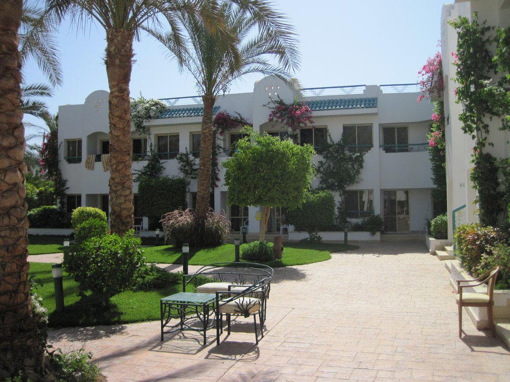 Hotel Falcon Hills Ansicht 2