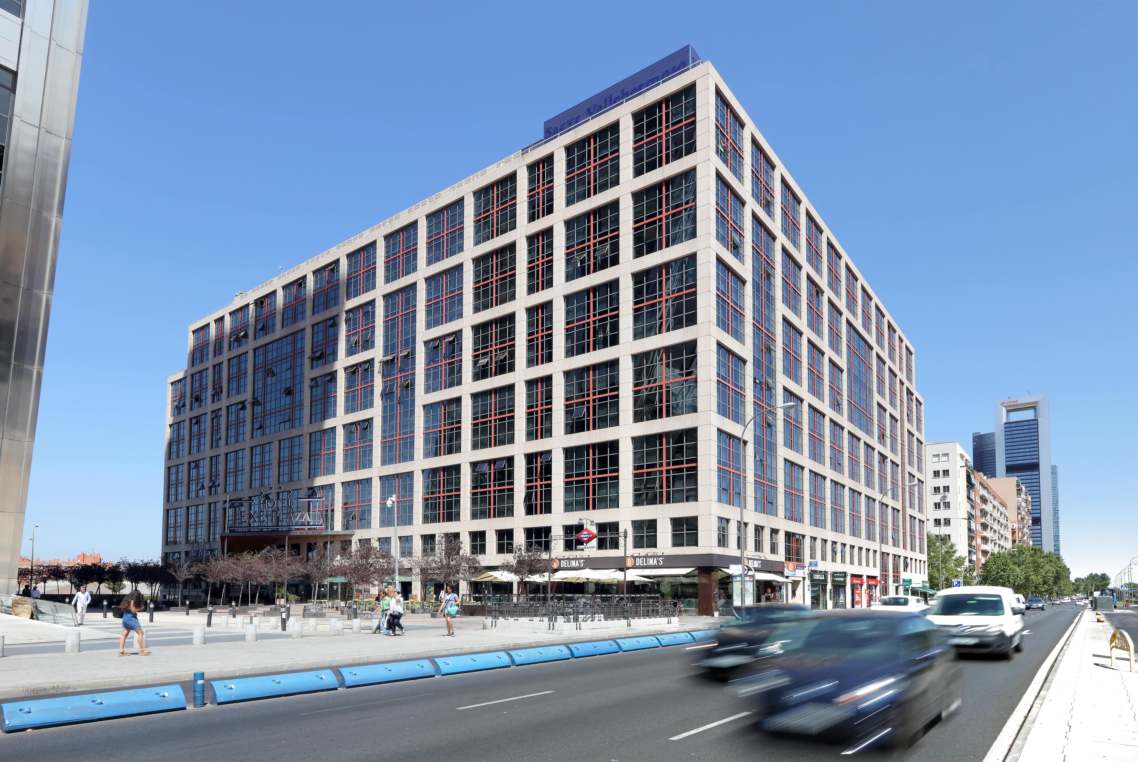 Hotel Exe Plaza Ansicht 2
