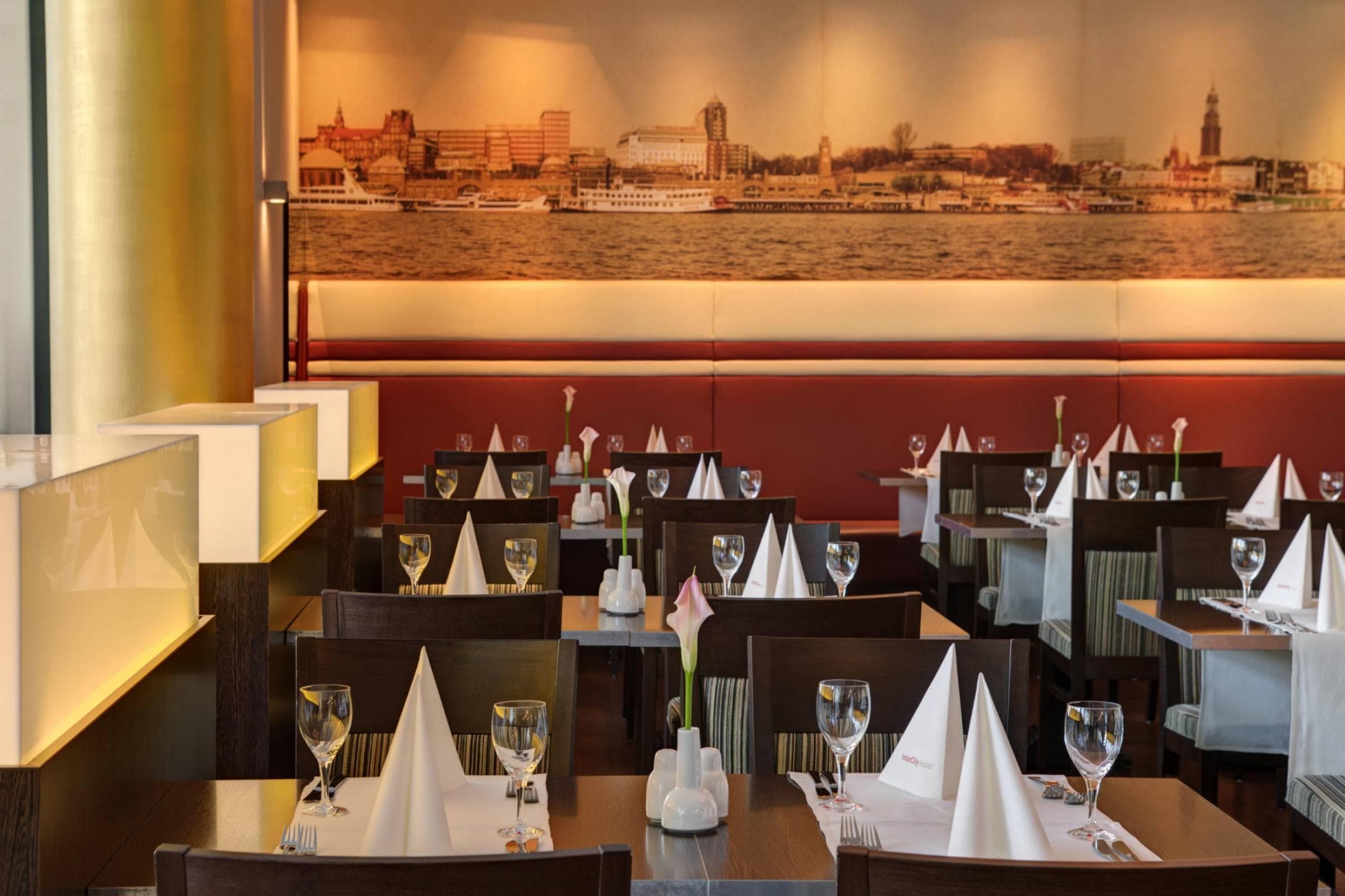 IntercityHotel Hamburg Hauptbahnhof Ansicht 8