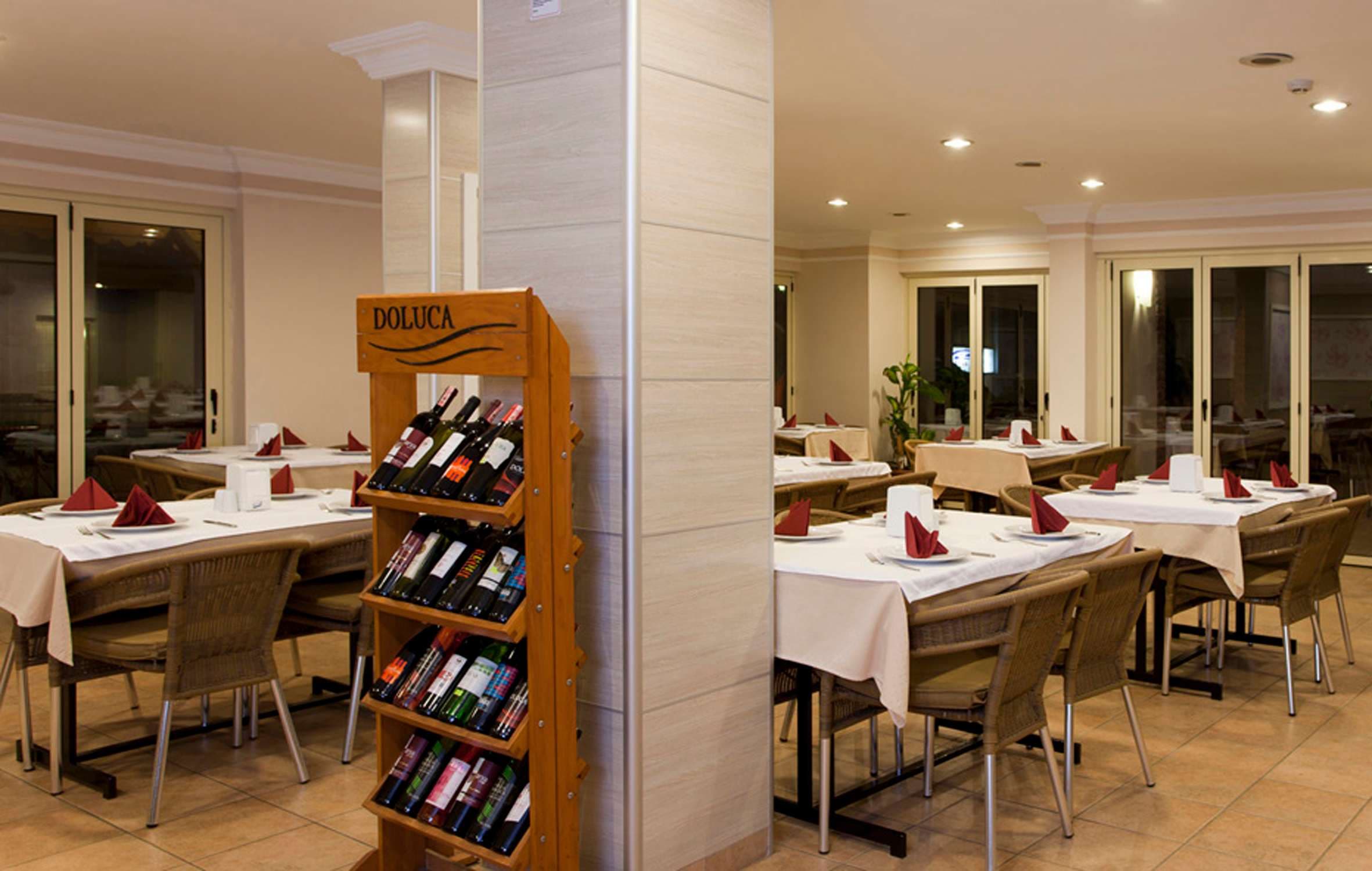 Remi Hotel Ansicht 7