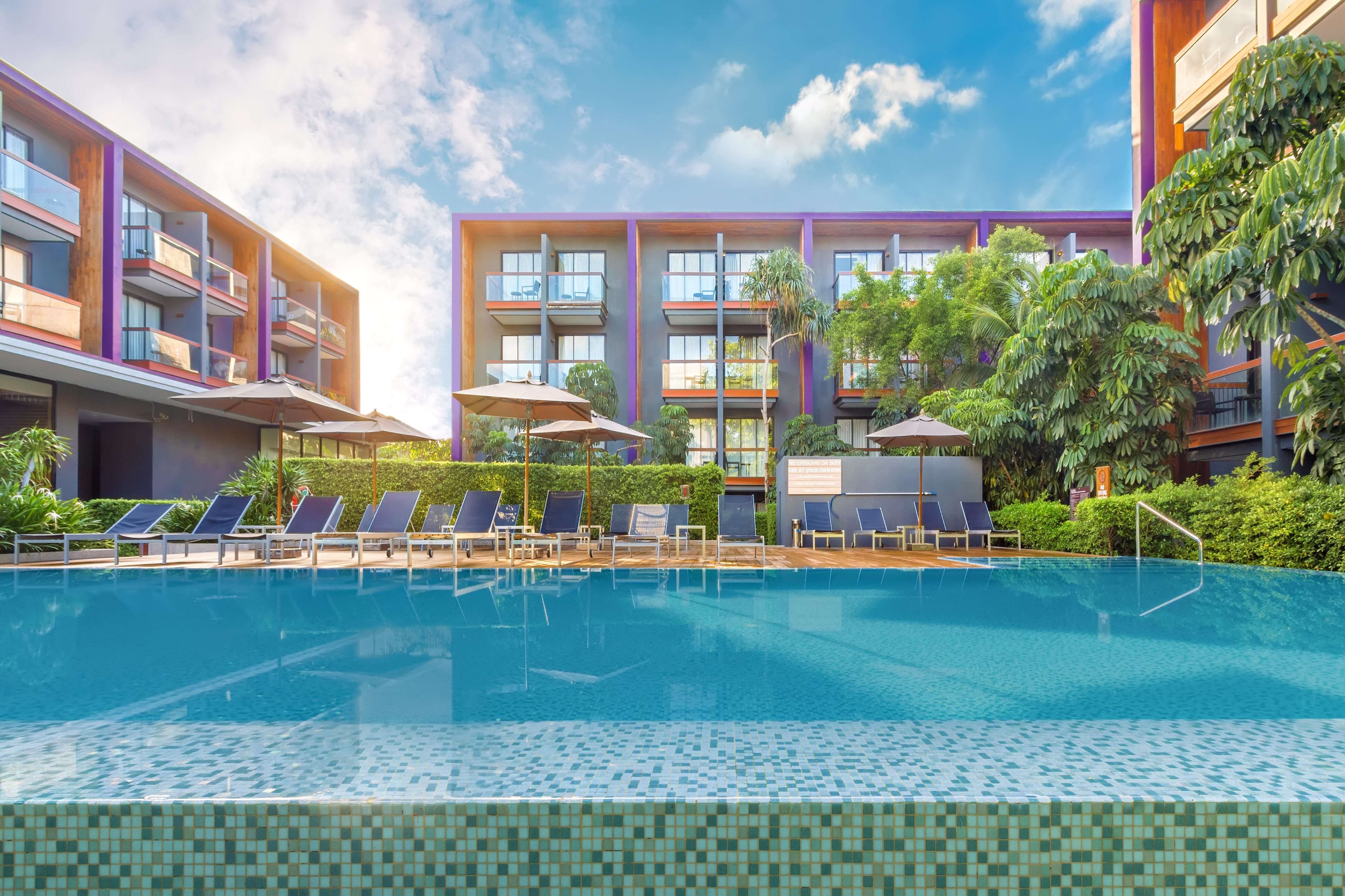 Holiday Inn Express Phuket Patong Beach Central