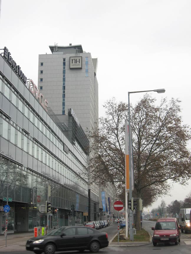 NH Danube City Ansicht 3