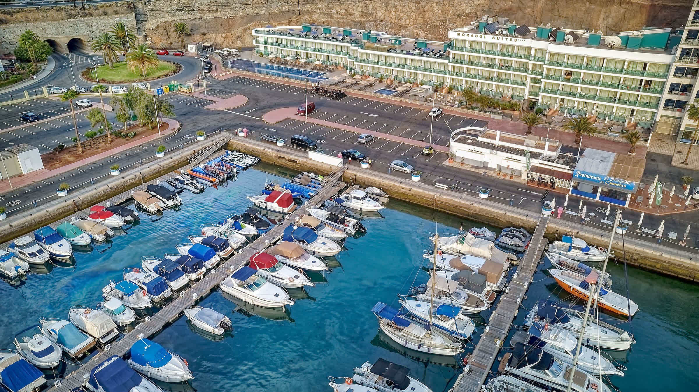 Hotel Morasol Suites