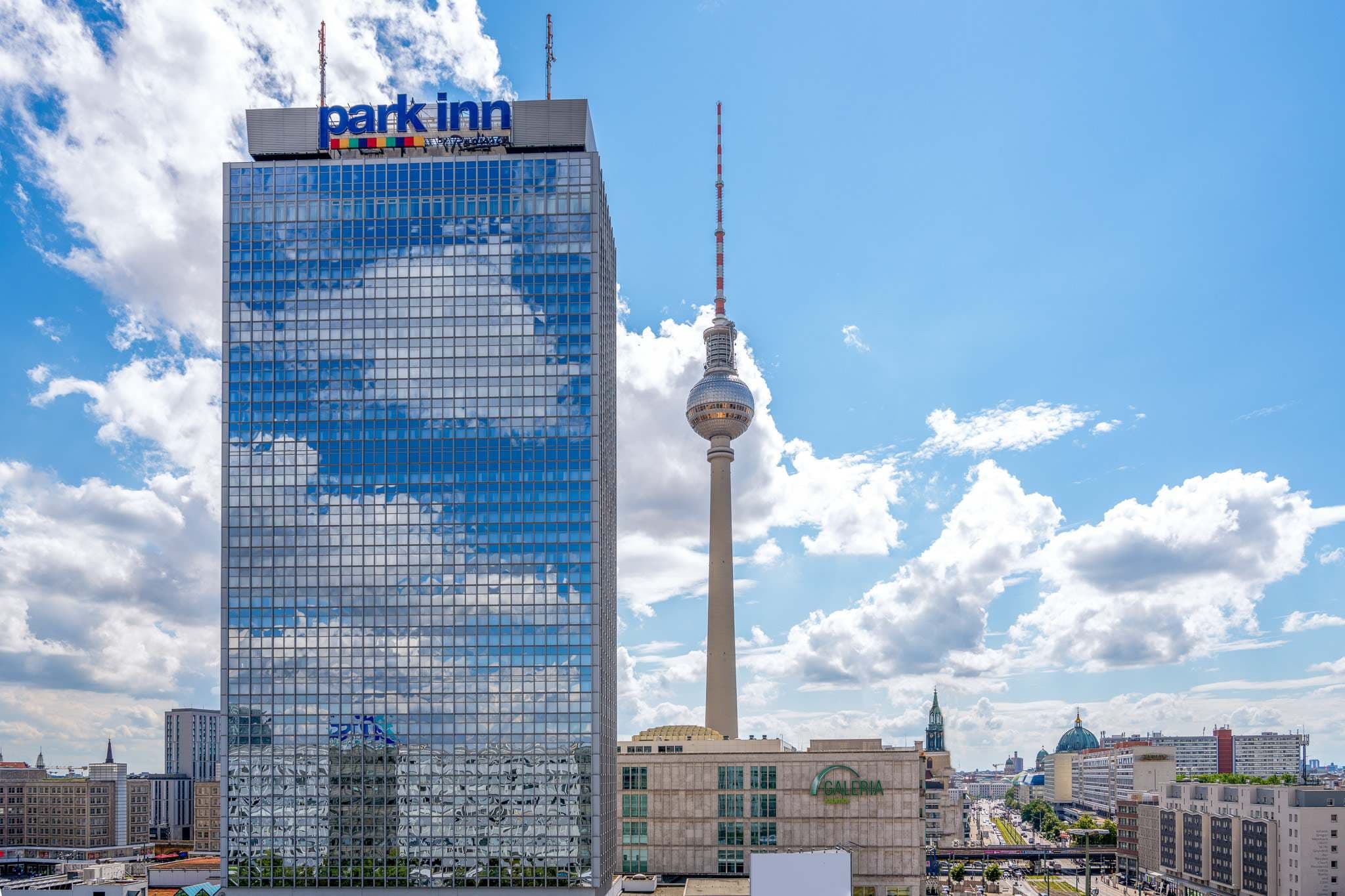 Park Inn by Radisson Berlin Alexanderplatz Ansicht 3