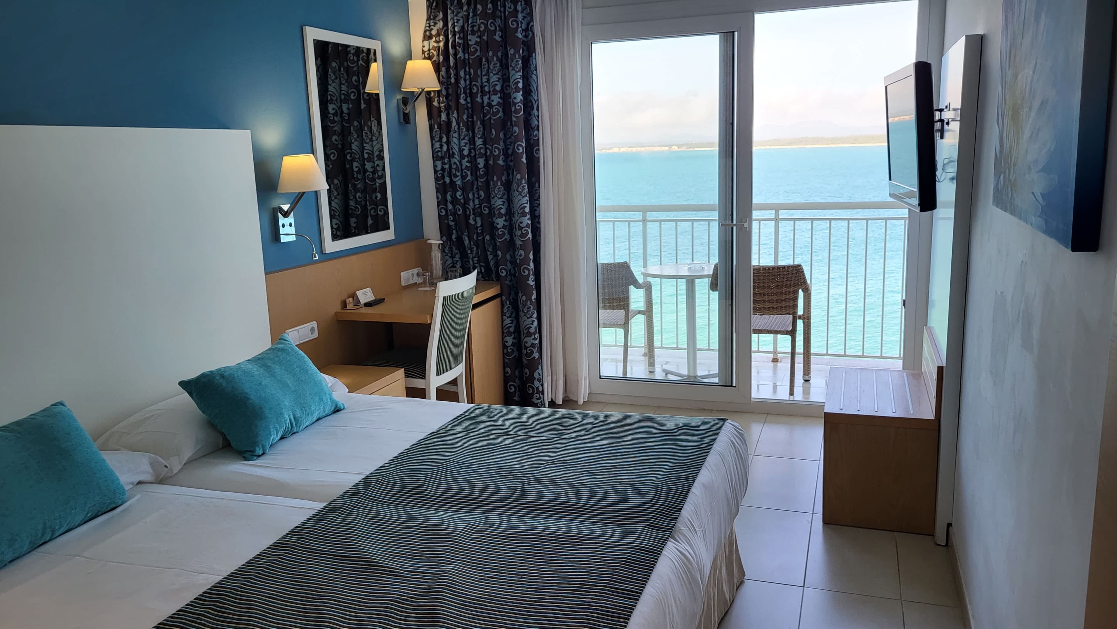 Universal Hotel Marques Ansicht 5
