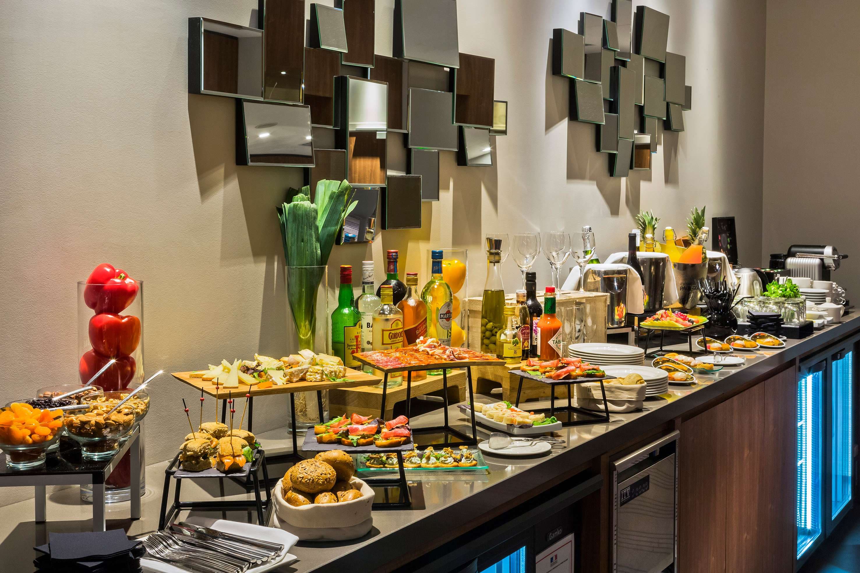 Hotel Melia Paris La Defense Ansicht 8