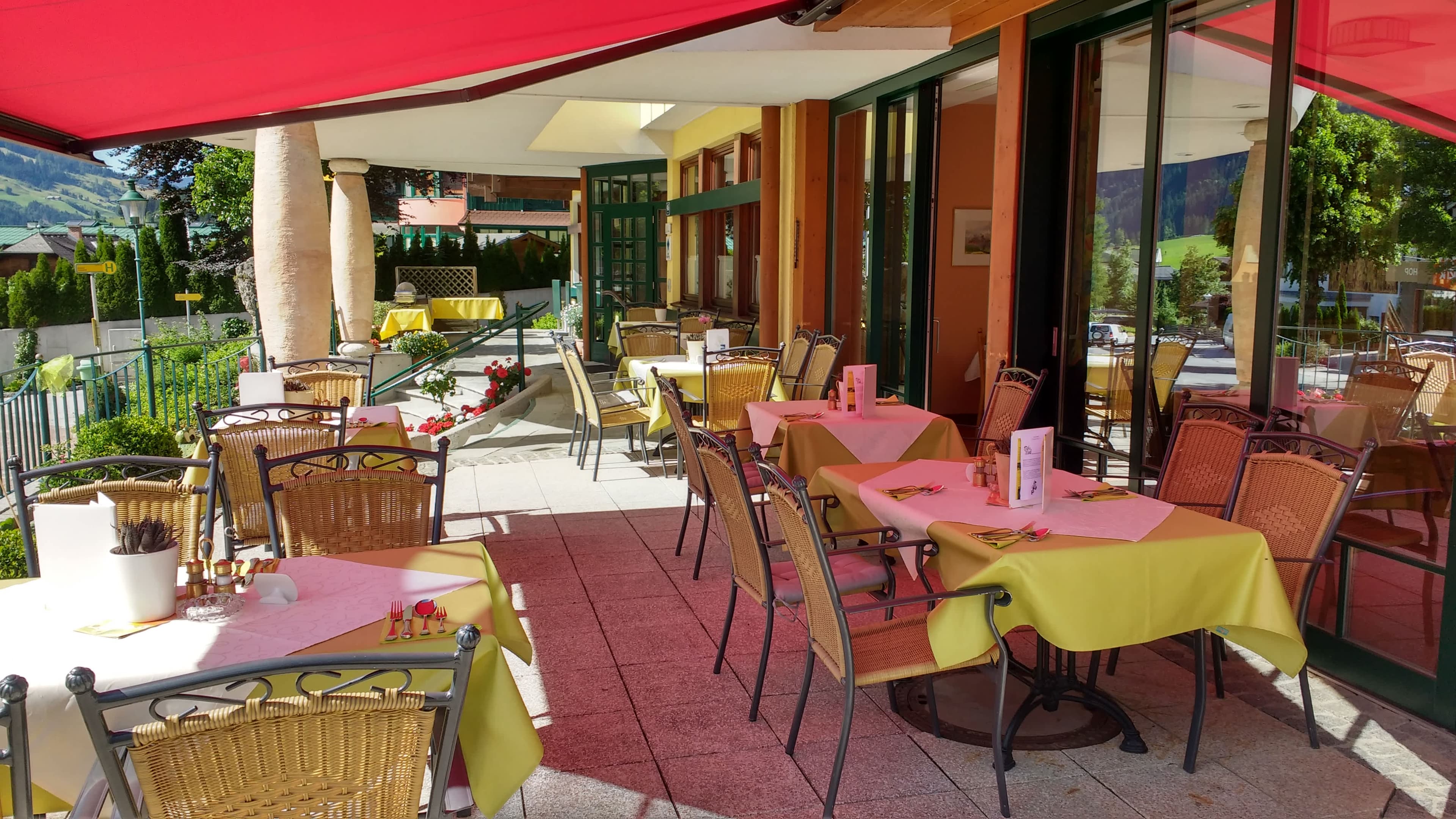 Hotel Guggenberger Ansicht 10