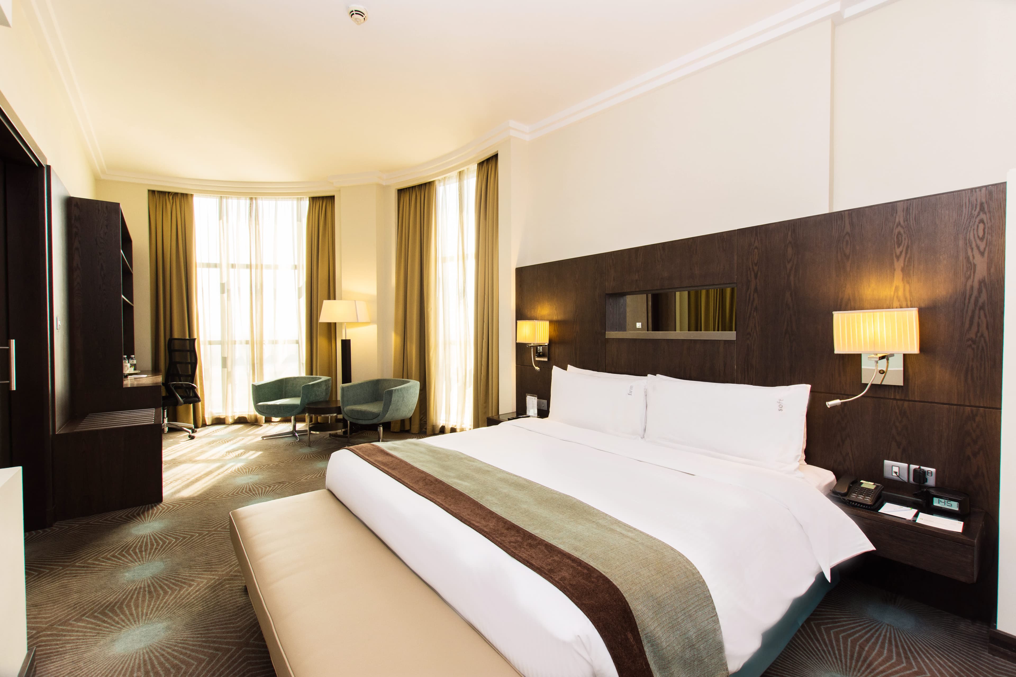 Holiday Inn Abu Dhabi Ansicht 4
