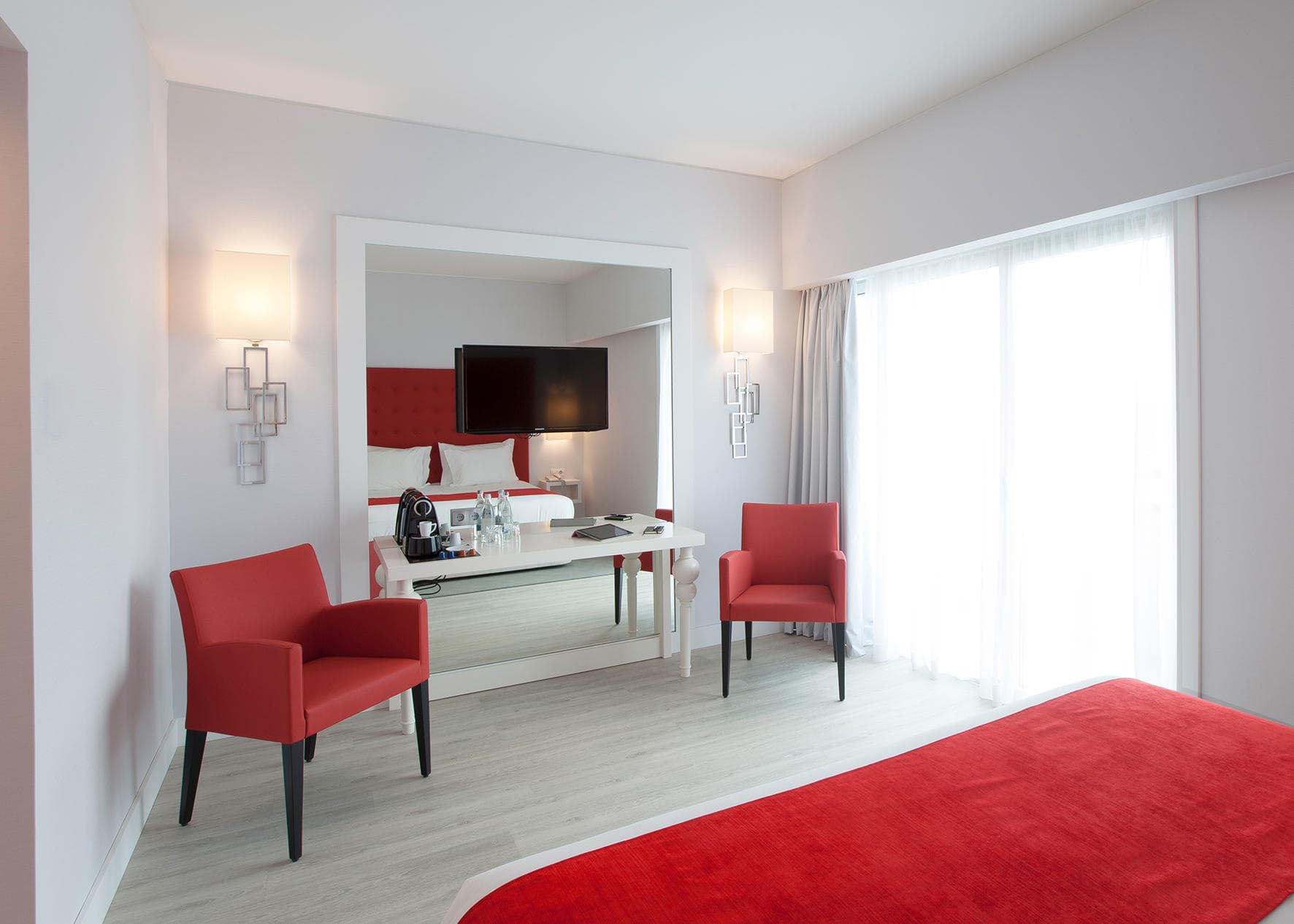 Lutecia Smart Design Hotel Ansicht 6