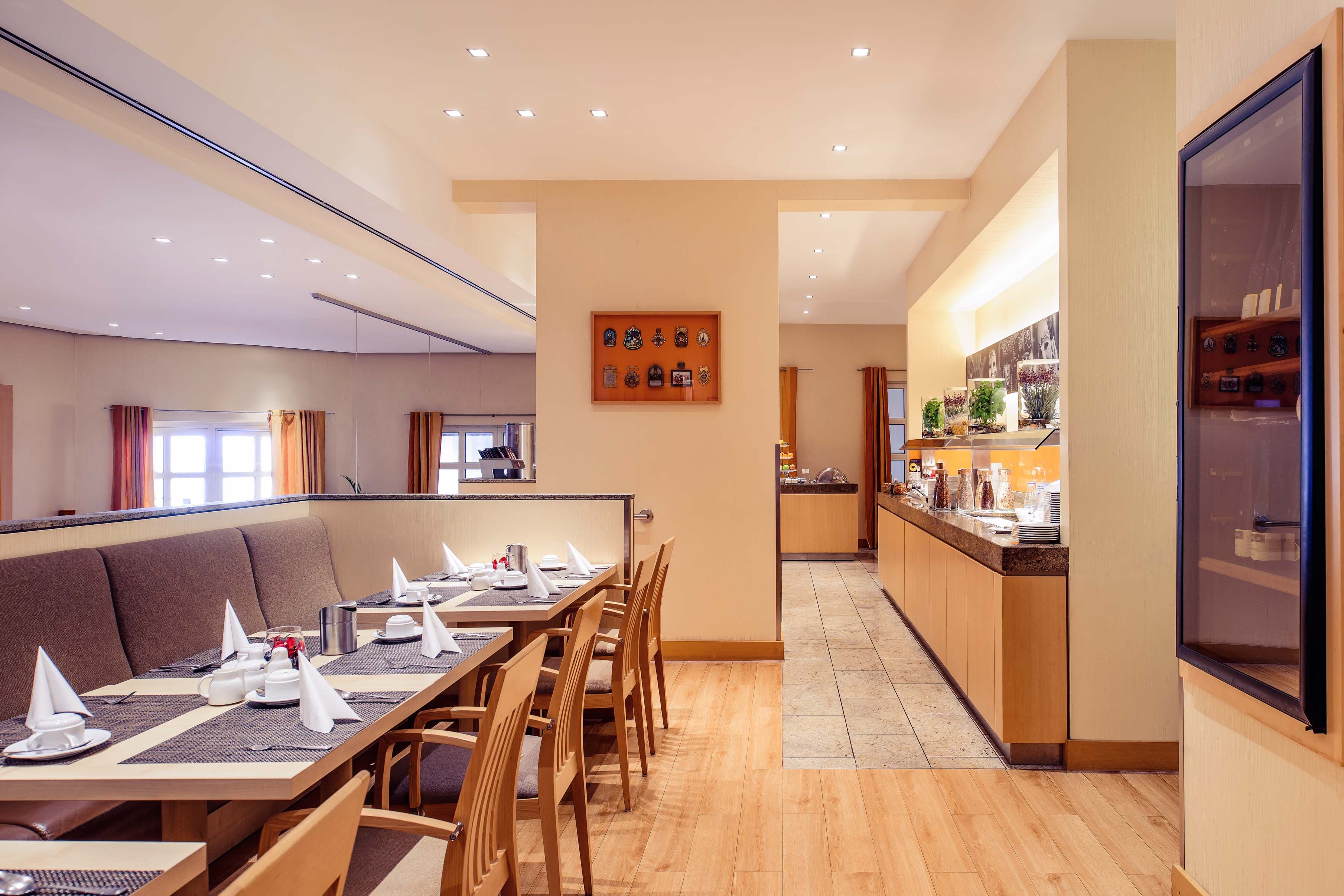 Mercure Hotel Köln City Friesenstraße Ansicht 6