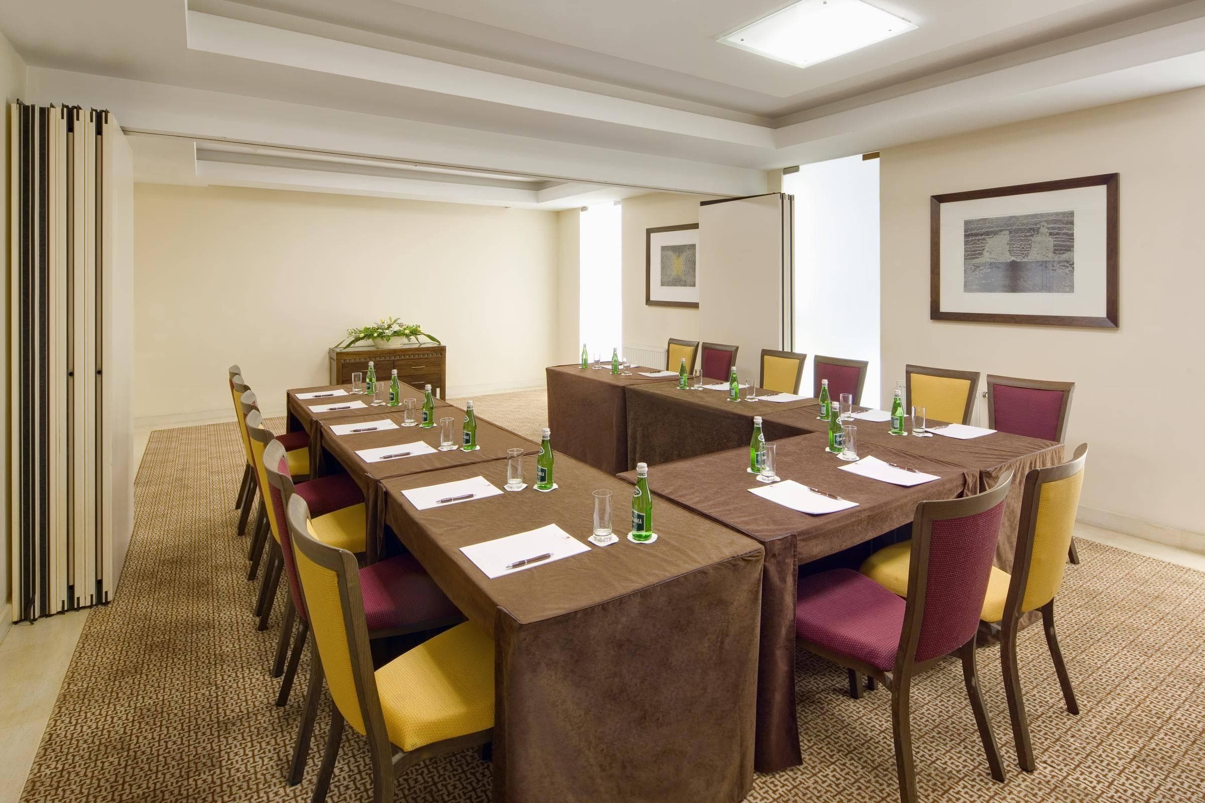 Mamaison Hotel Le Regina Warsaw Ansicht 9