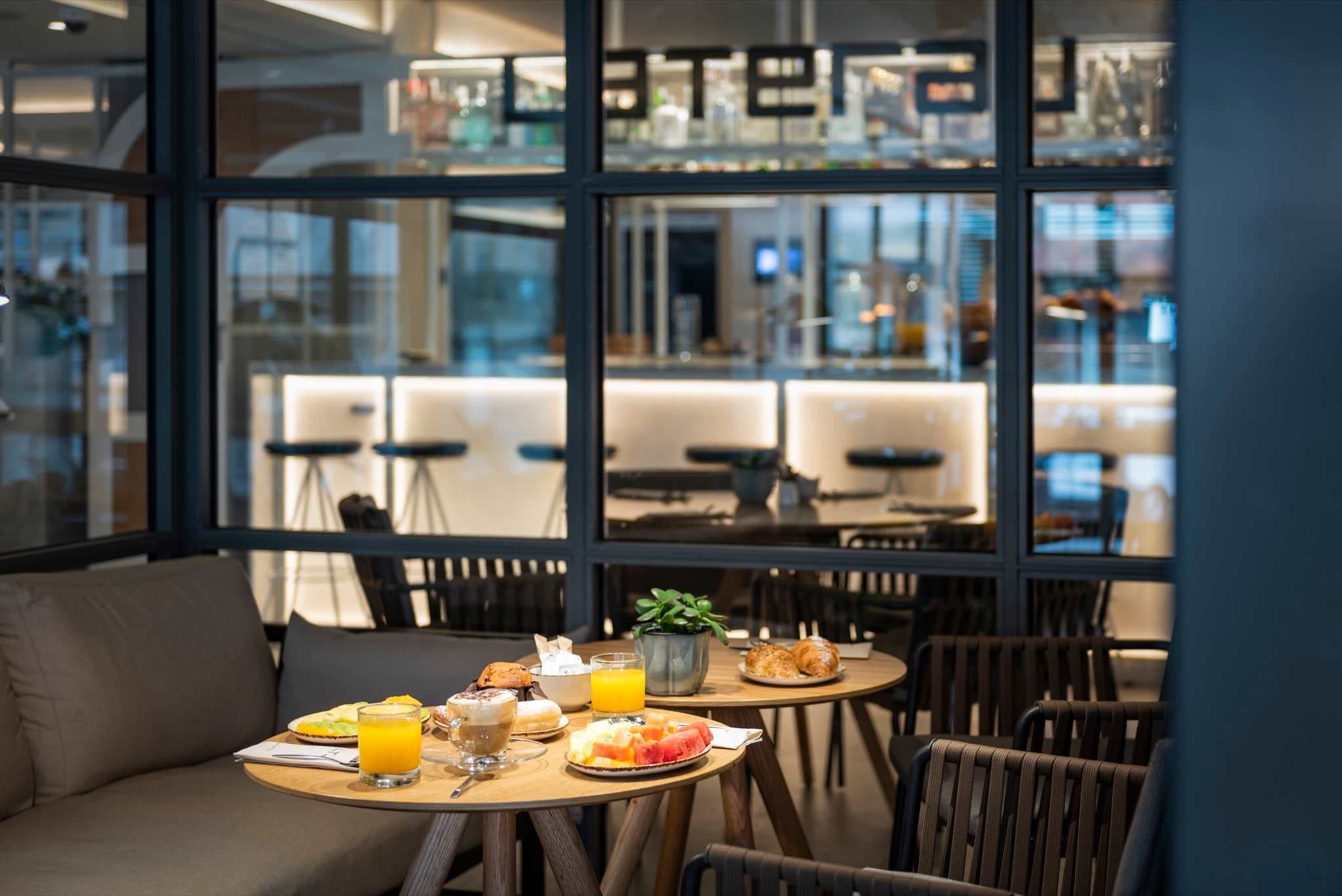 INNSiDE by Meliá Zaragoza Ansicht 9