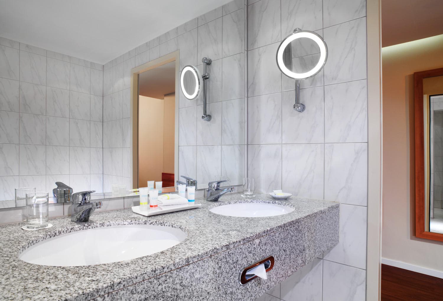 Four Points by Sheraton München Central Ansicht 4