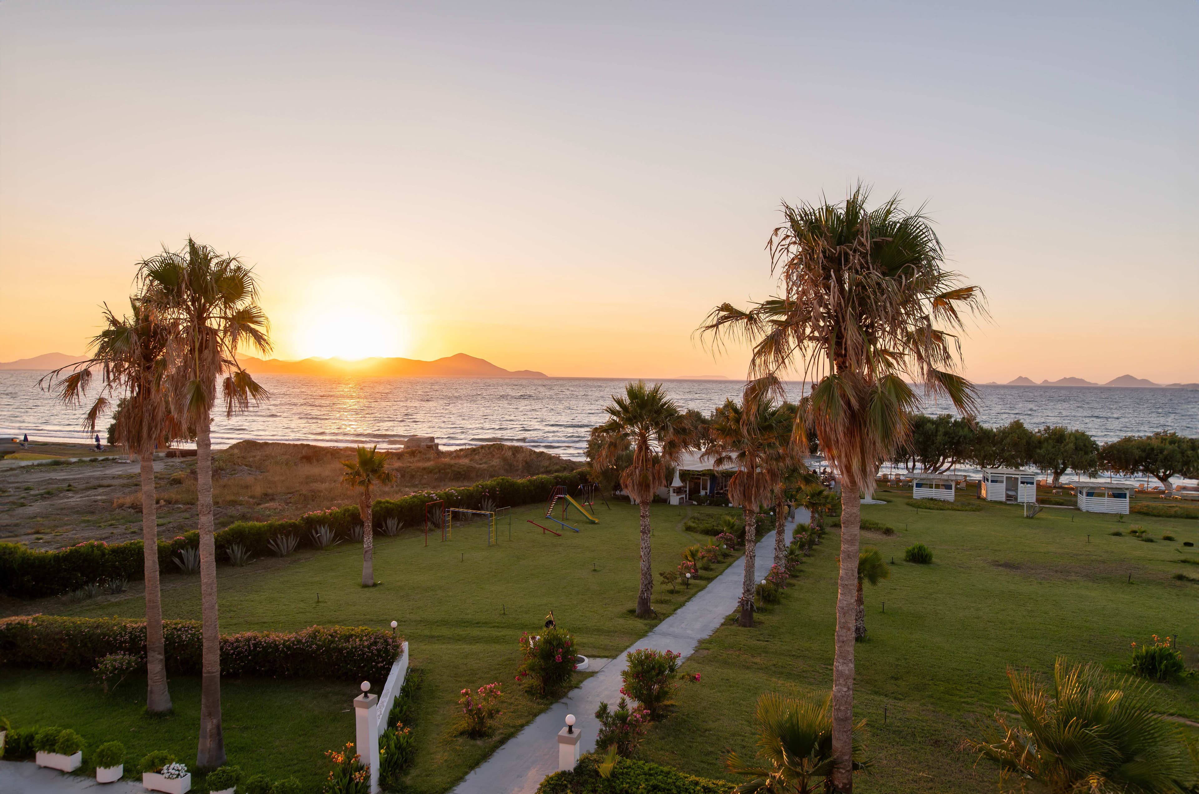 Costa Angela Seaside Resort Ansicht 3