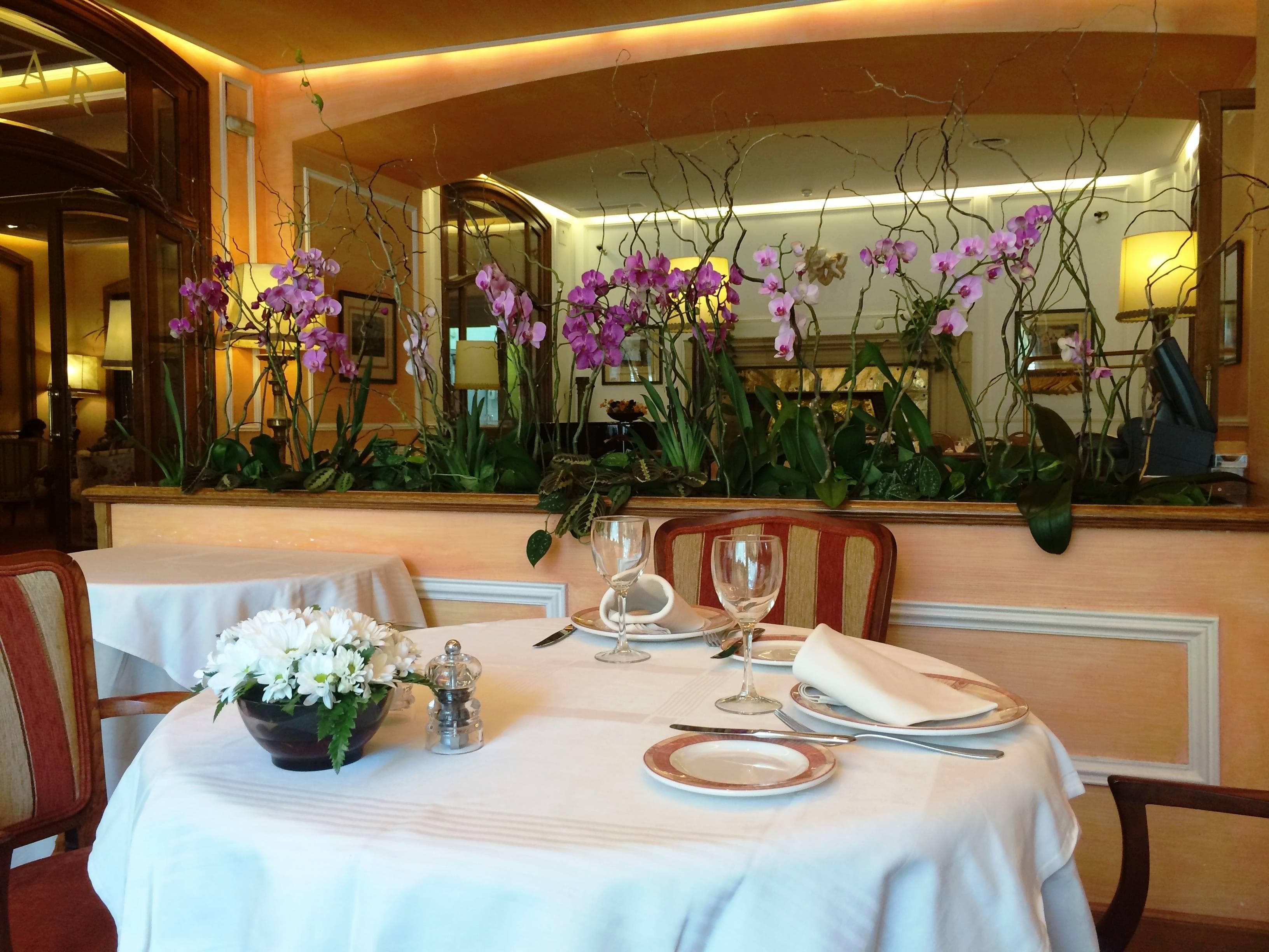 Hotel Colón Barcelona Ansicht 10