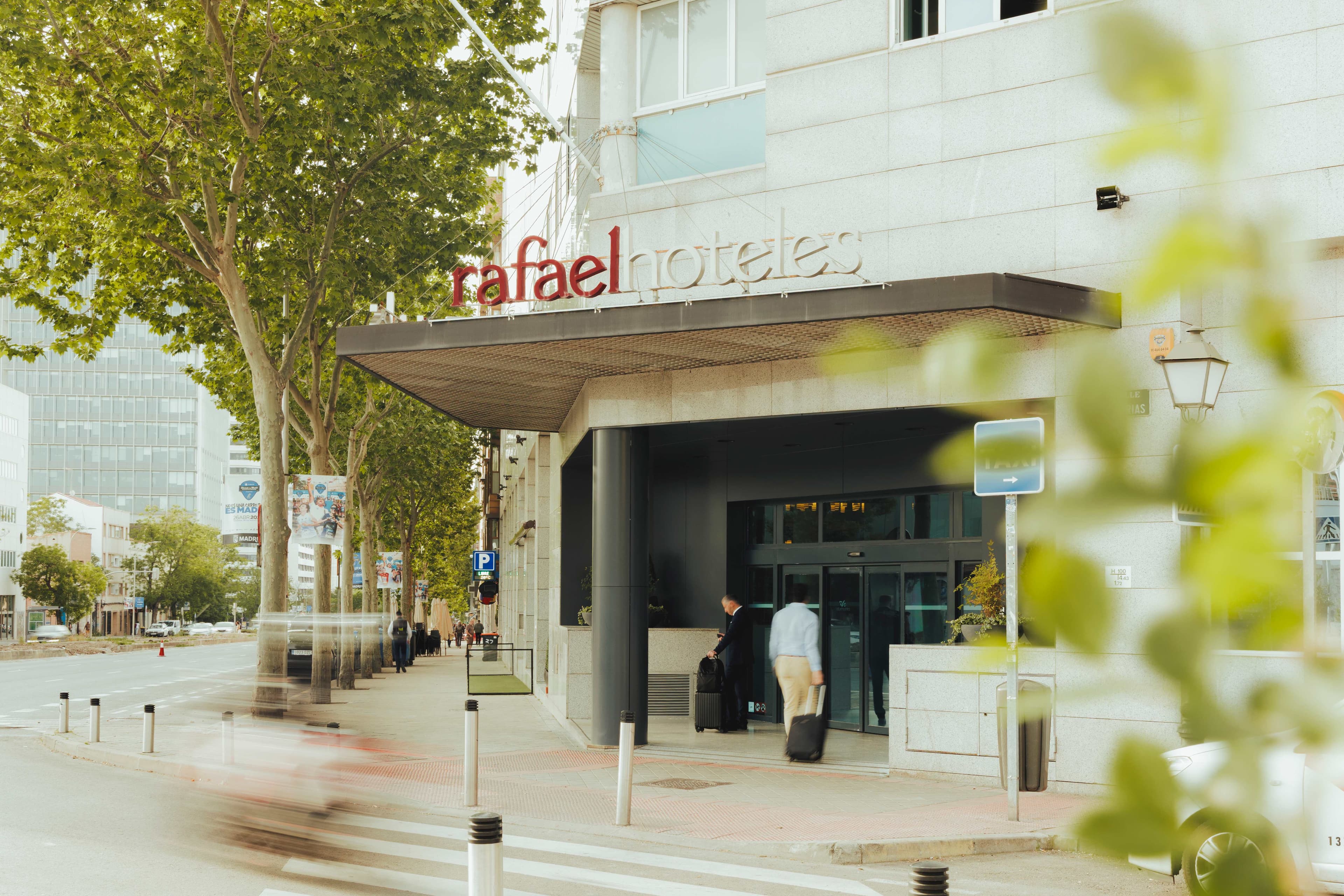 Rafaelhoteles Atocha Ansicht 2