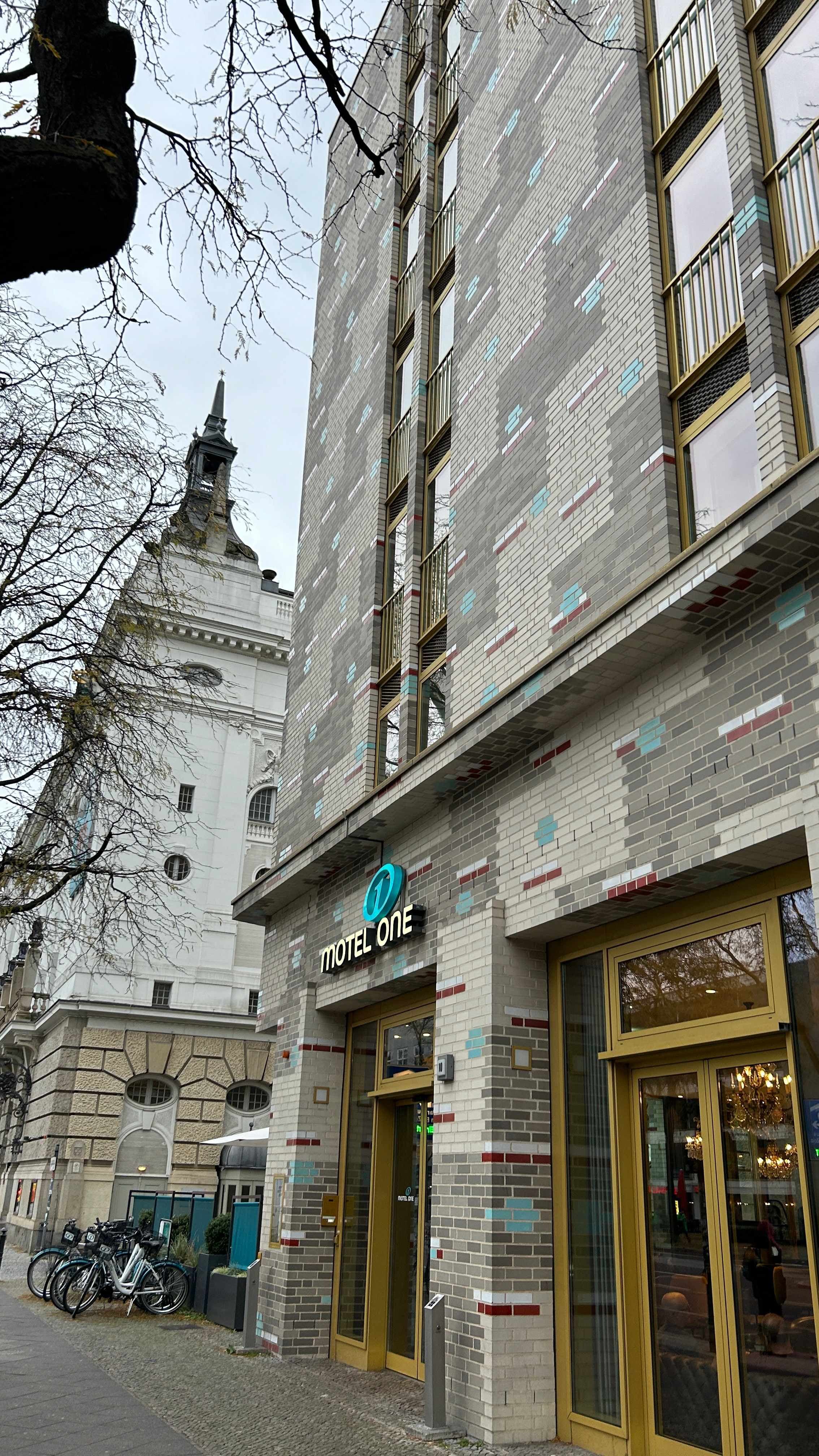 Motel One Berlin Ku'Damm Ansicht 3