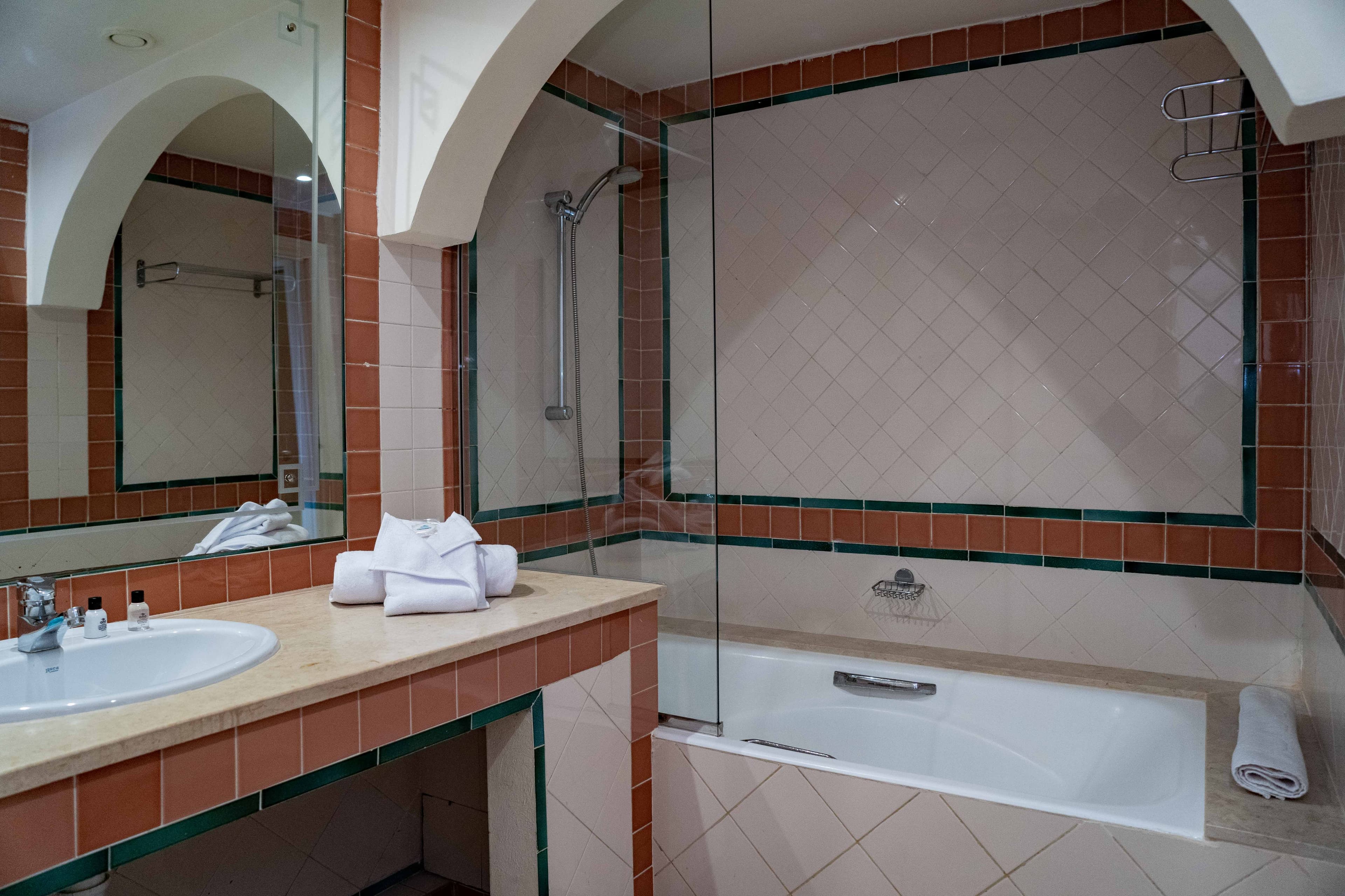 TMK Hotel Flora Park Ansicht 6